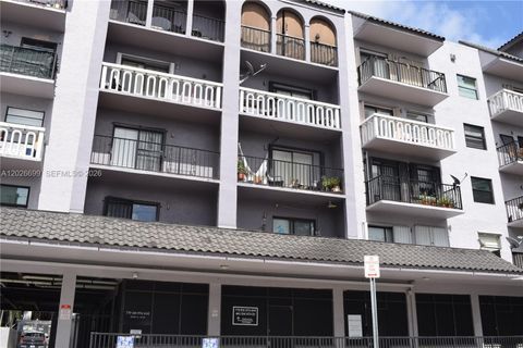 Tiny photo for 777 SW 9th Ave #420, Miami, FL 33130 (MLS # A12026699)