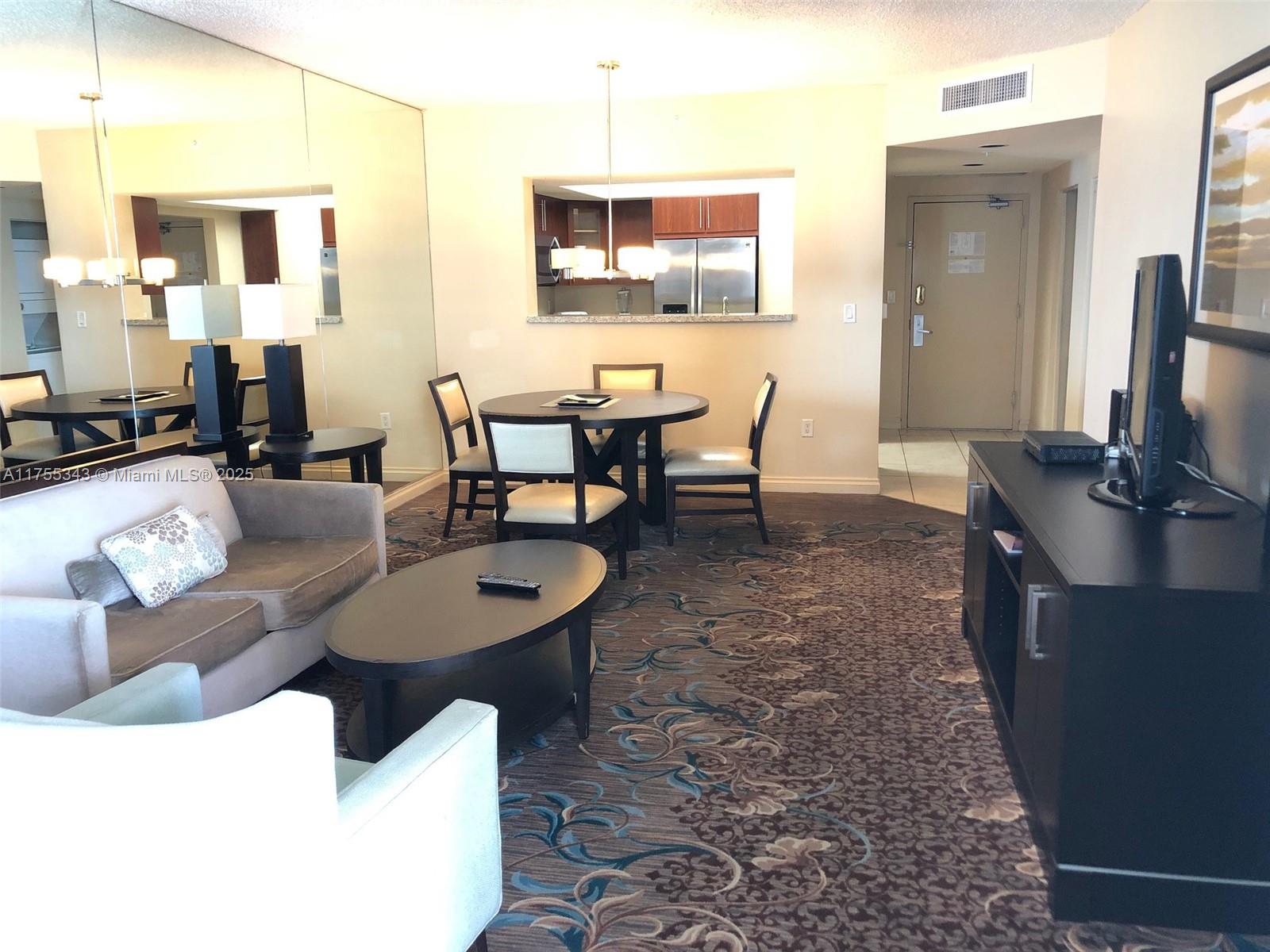 OCEAN POINT BEACH CLUB CO - Residential Lease