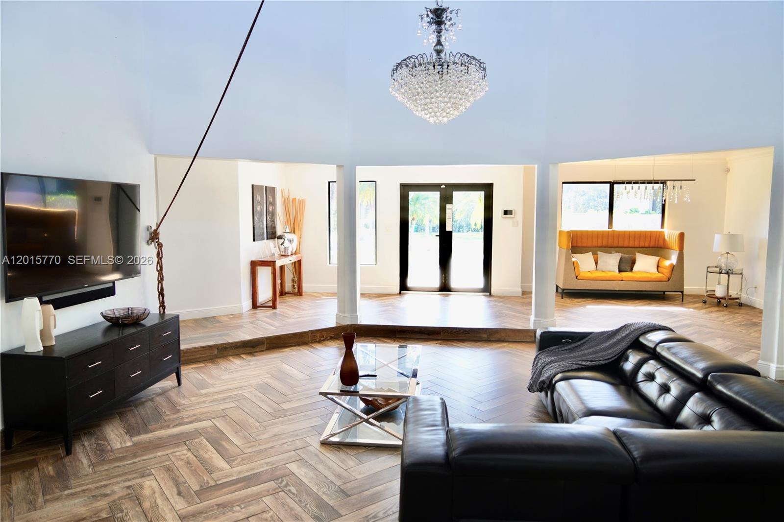 GRIFFIN 345 PLAT - Residential Lease