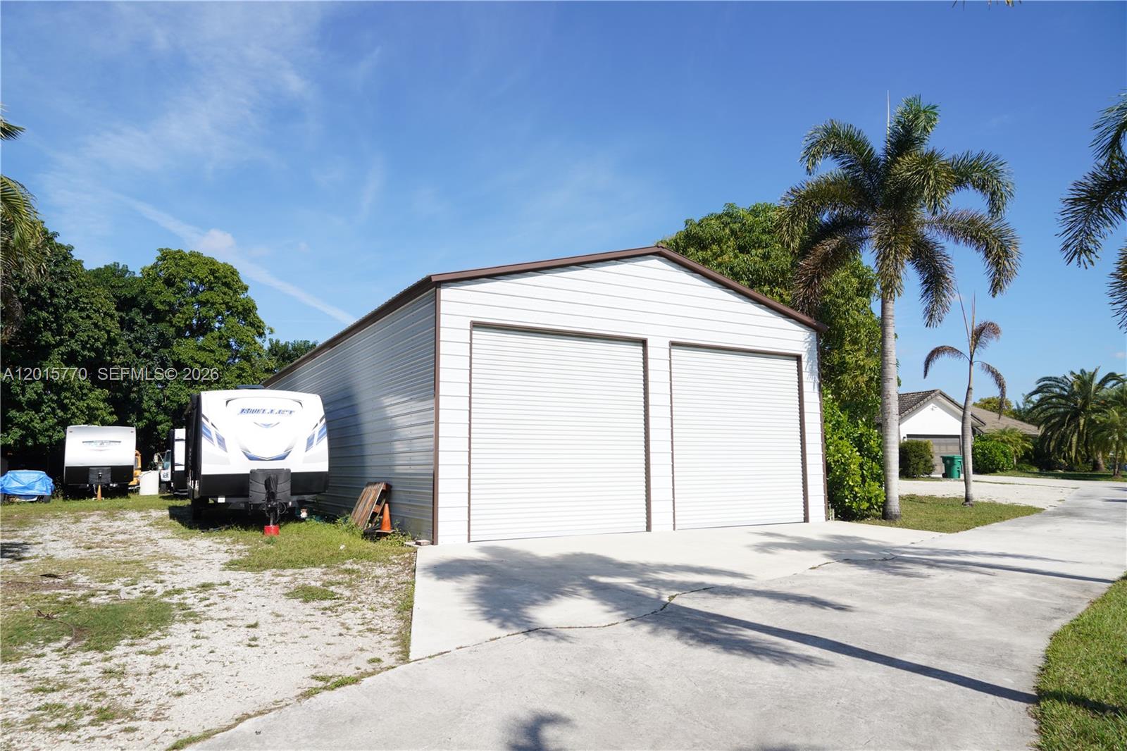 GRIFFIN 345 PLAT - Residential Lease