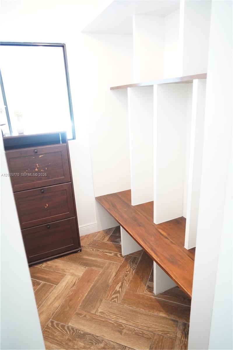 GRIFFIN 345 PLAT - Residential Lease