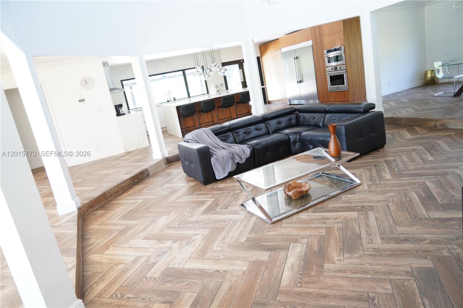 GRIFFIN 345 PLAT - Residential Lease