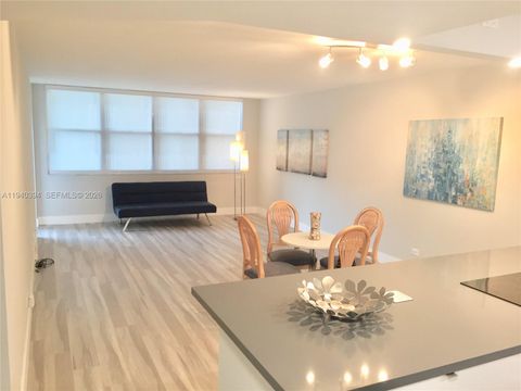 6039 Collins Ave 509 Miami Beach FL 33140