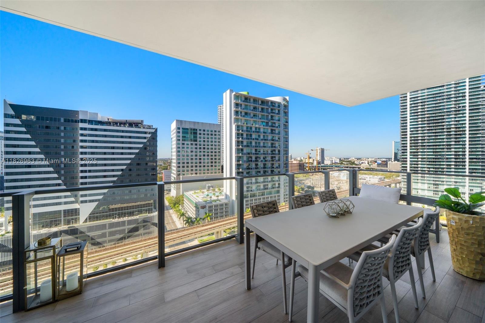 RISE CONDO - Residential Lease