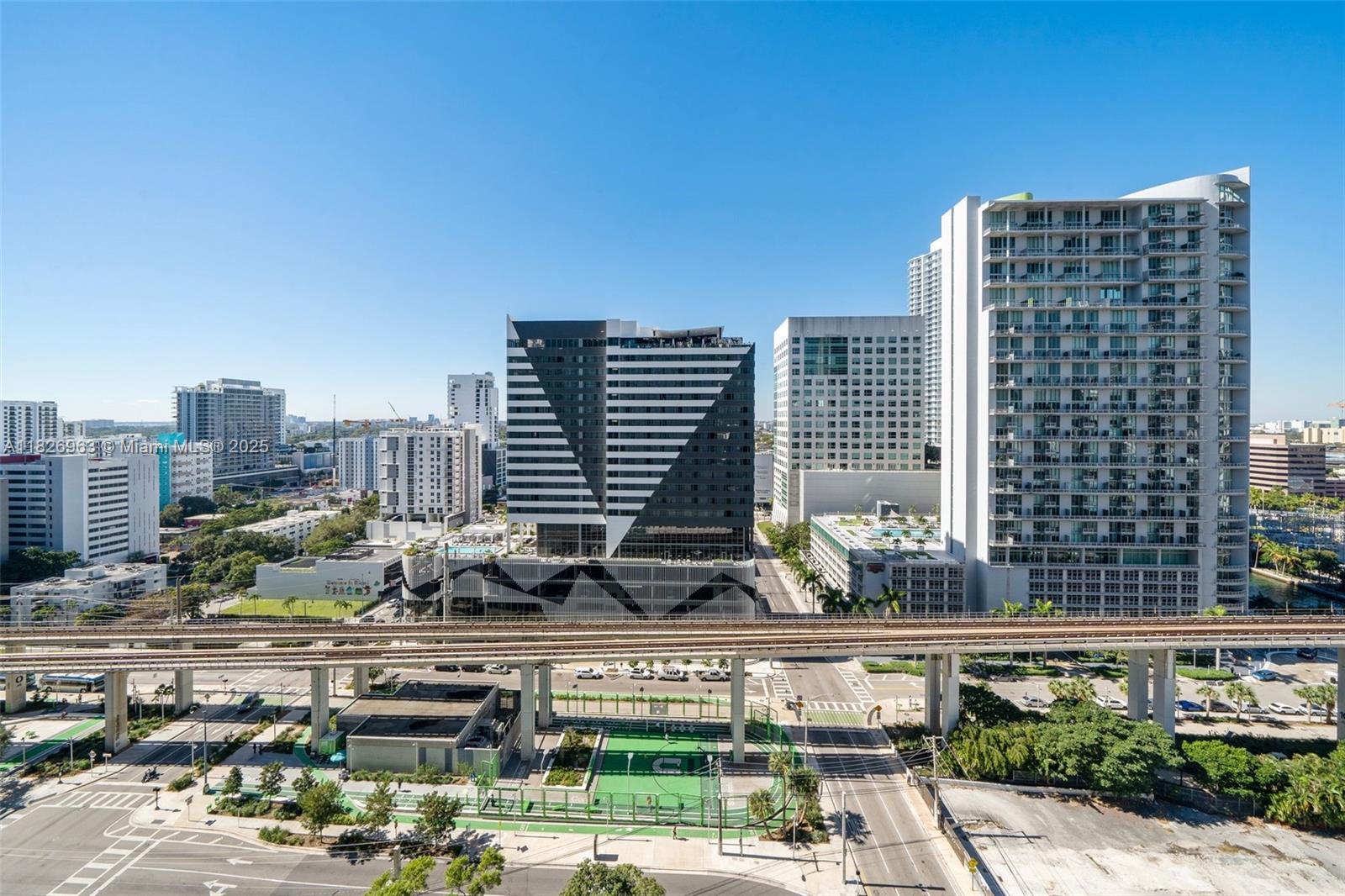 RISE CONDO - Residential Lease