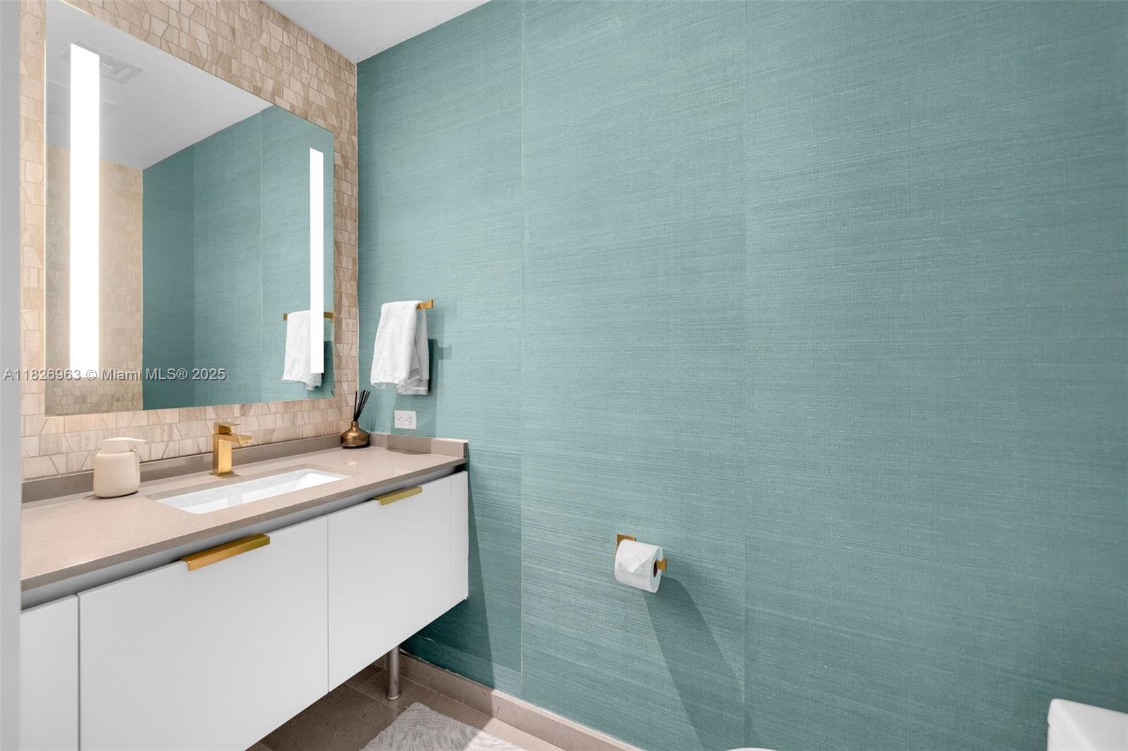 RISE CONDO - Residential Lease