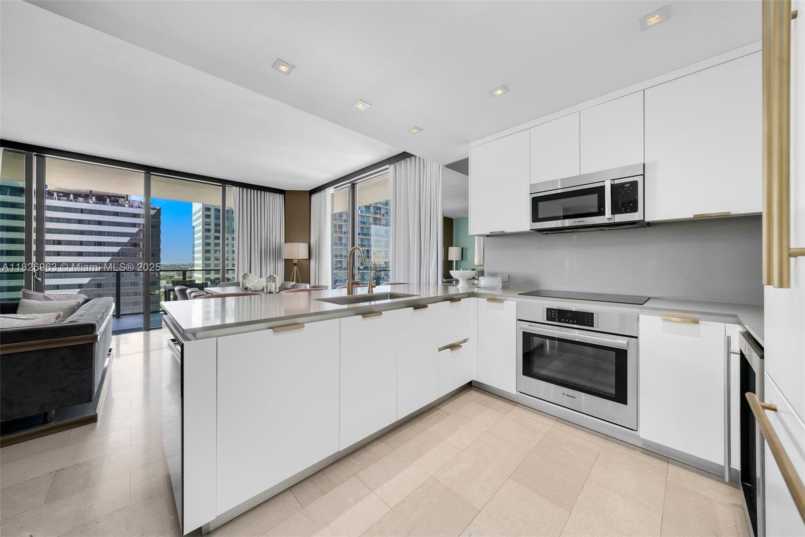 RISE CONDO - Residential Lease