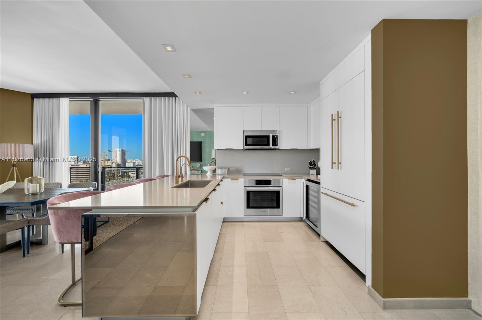 RISE CONDO - Residential Lease