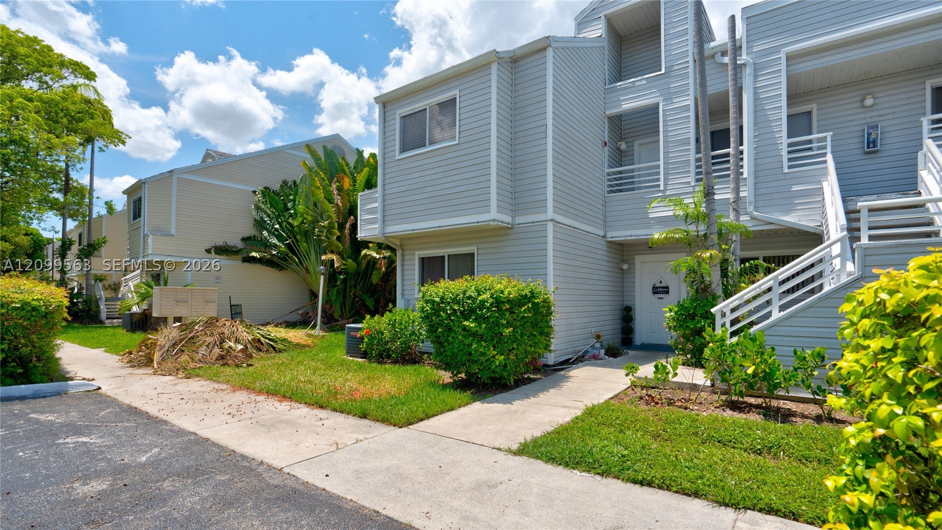 View photos, virtual tours, details... 3409 NW 44th St 101