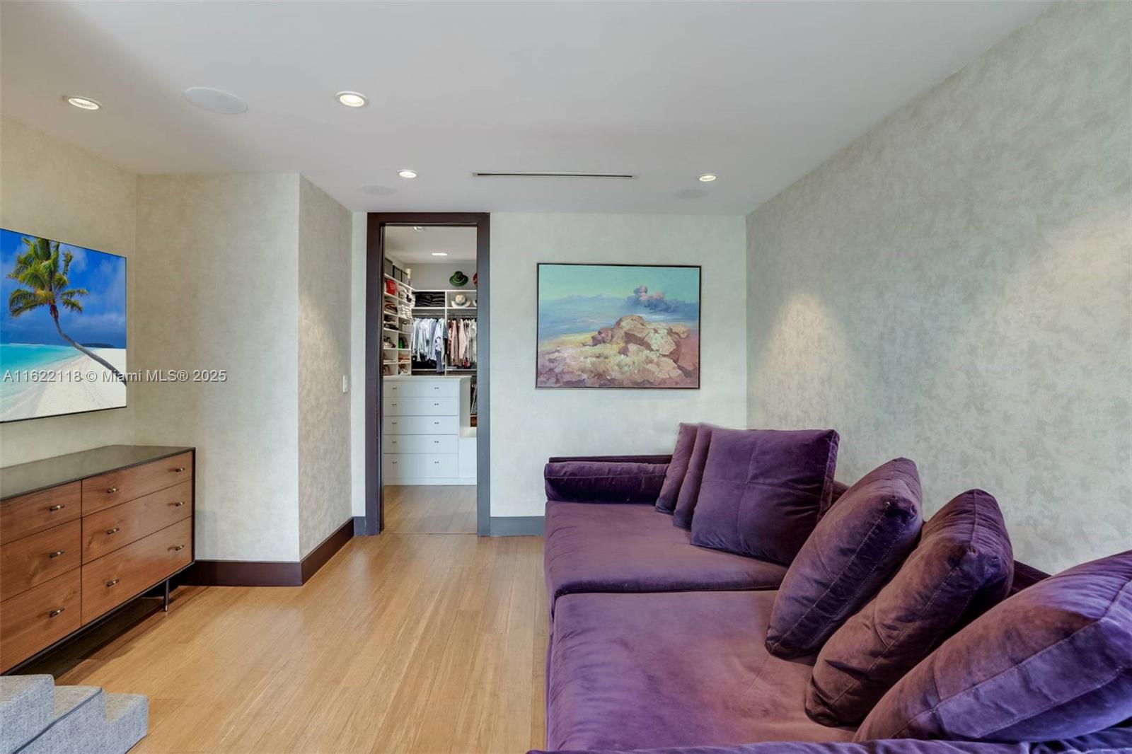 6491 SNAPPER CREEK COURT - Residential