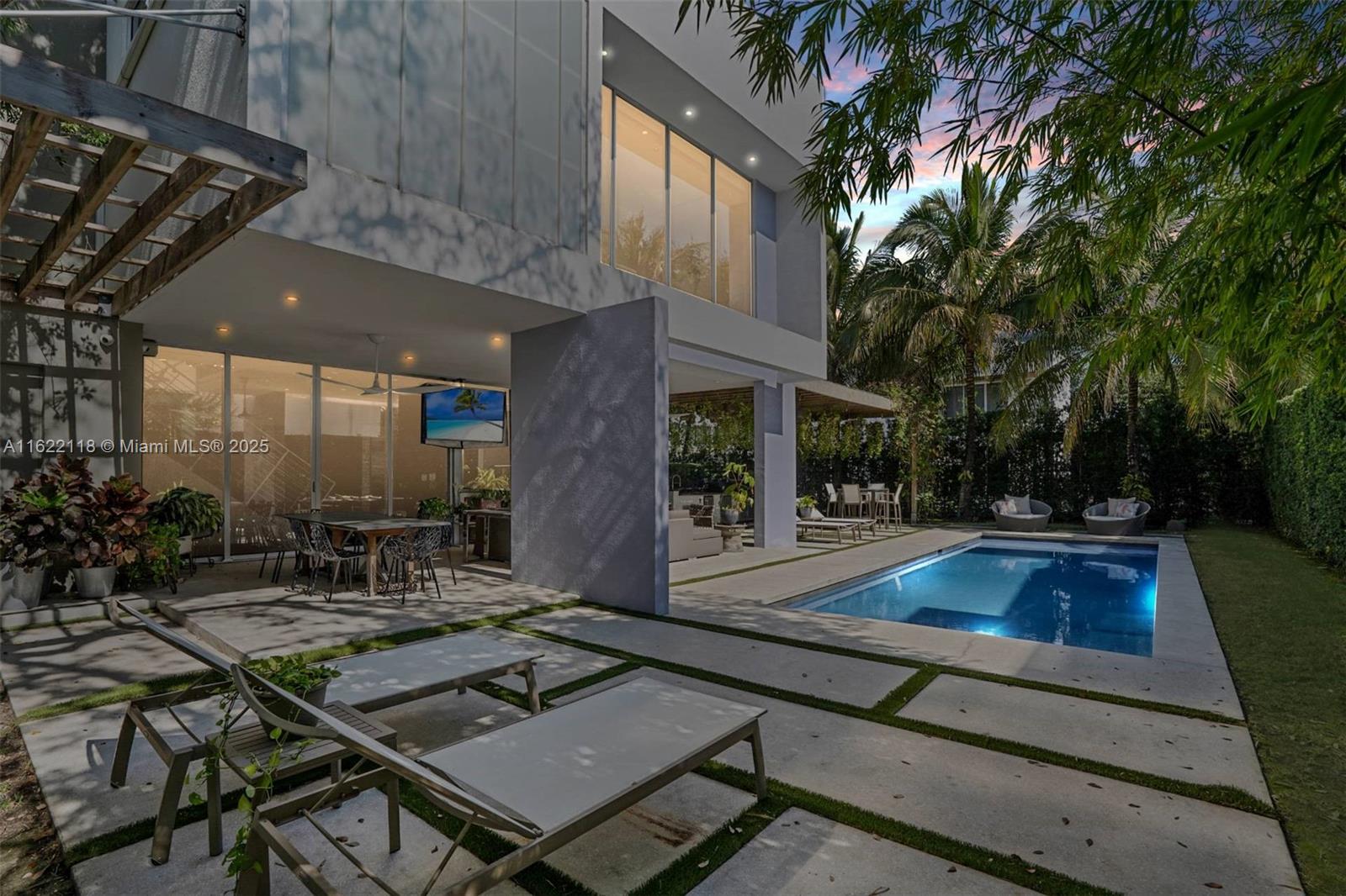 6491 SNAPPER CREEK COURT - Residential