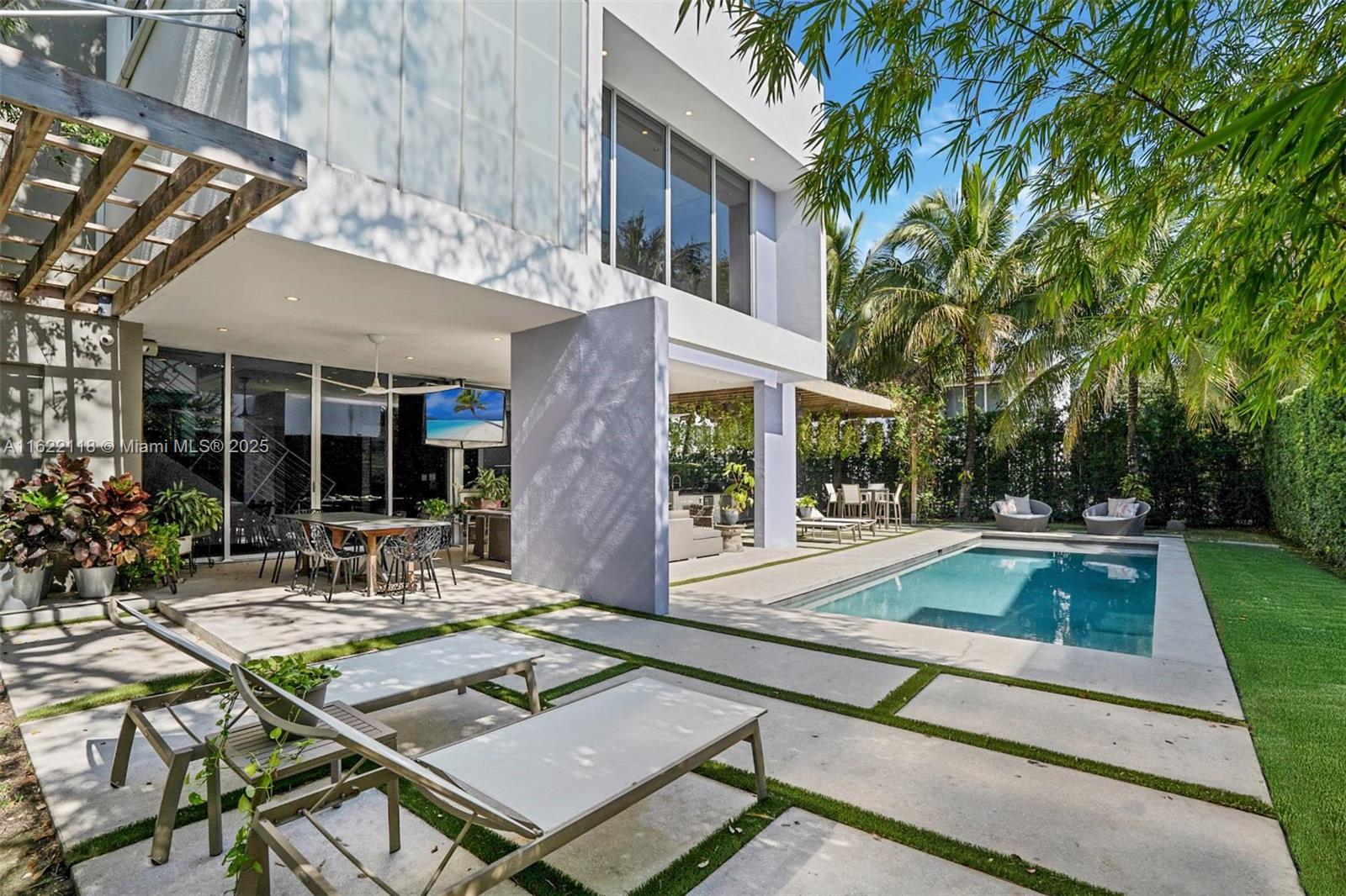 6491 SNAPPER CREEK COURT - Residential