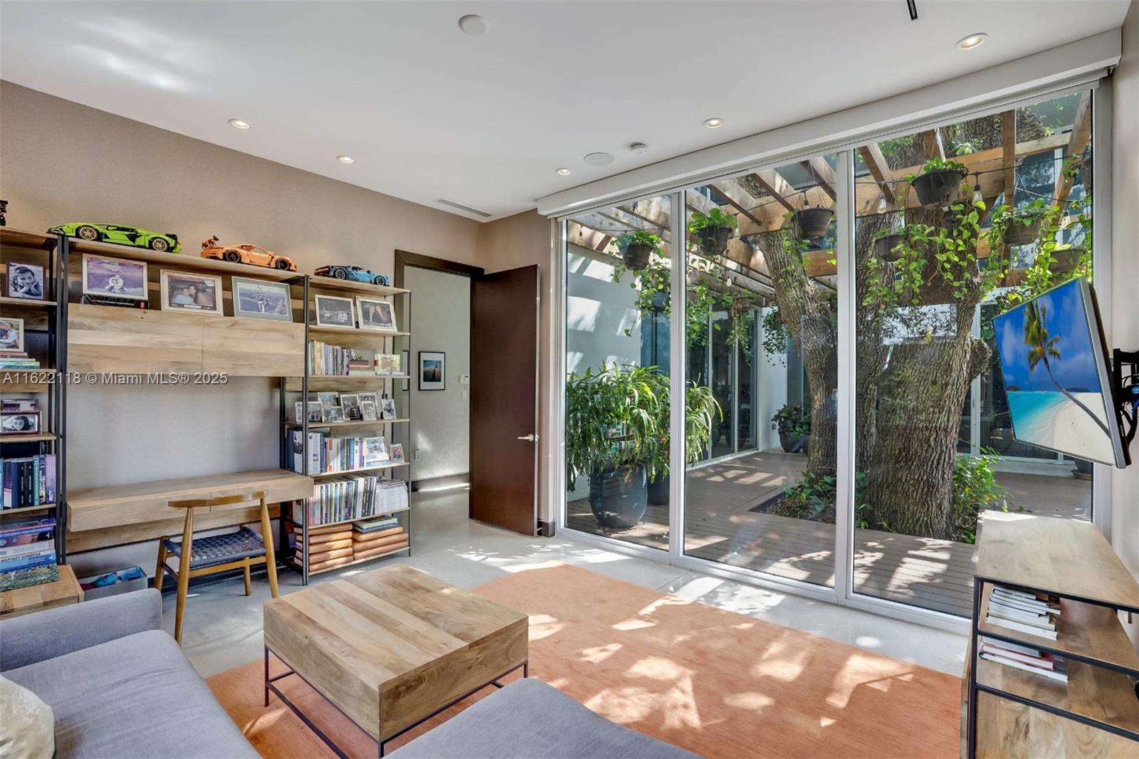 6491 SNAPPER CREEK COURT - Residential