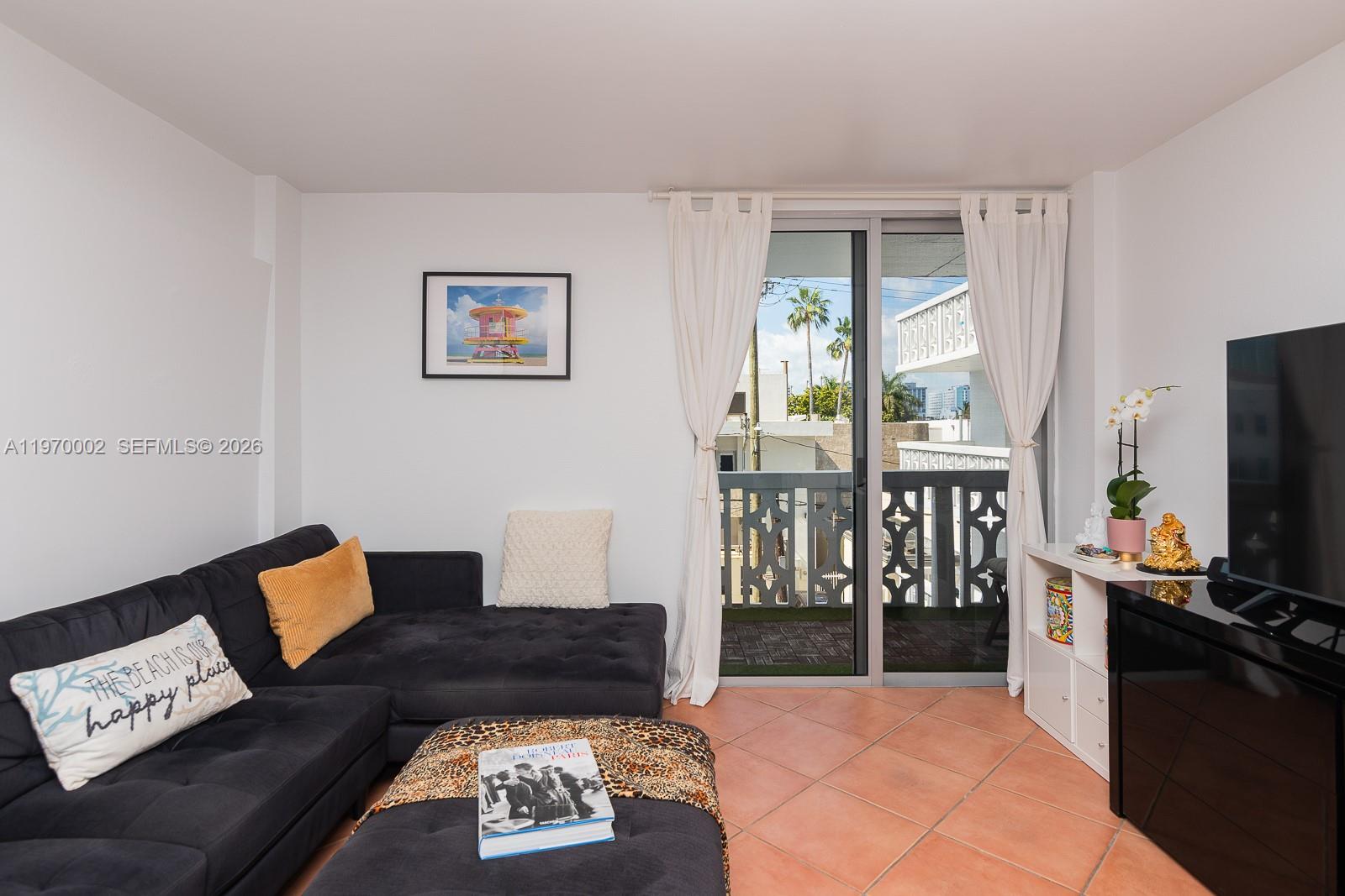 ADMIRAL TOWERS CONDO - Residential