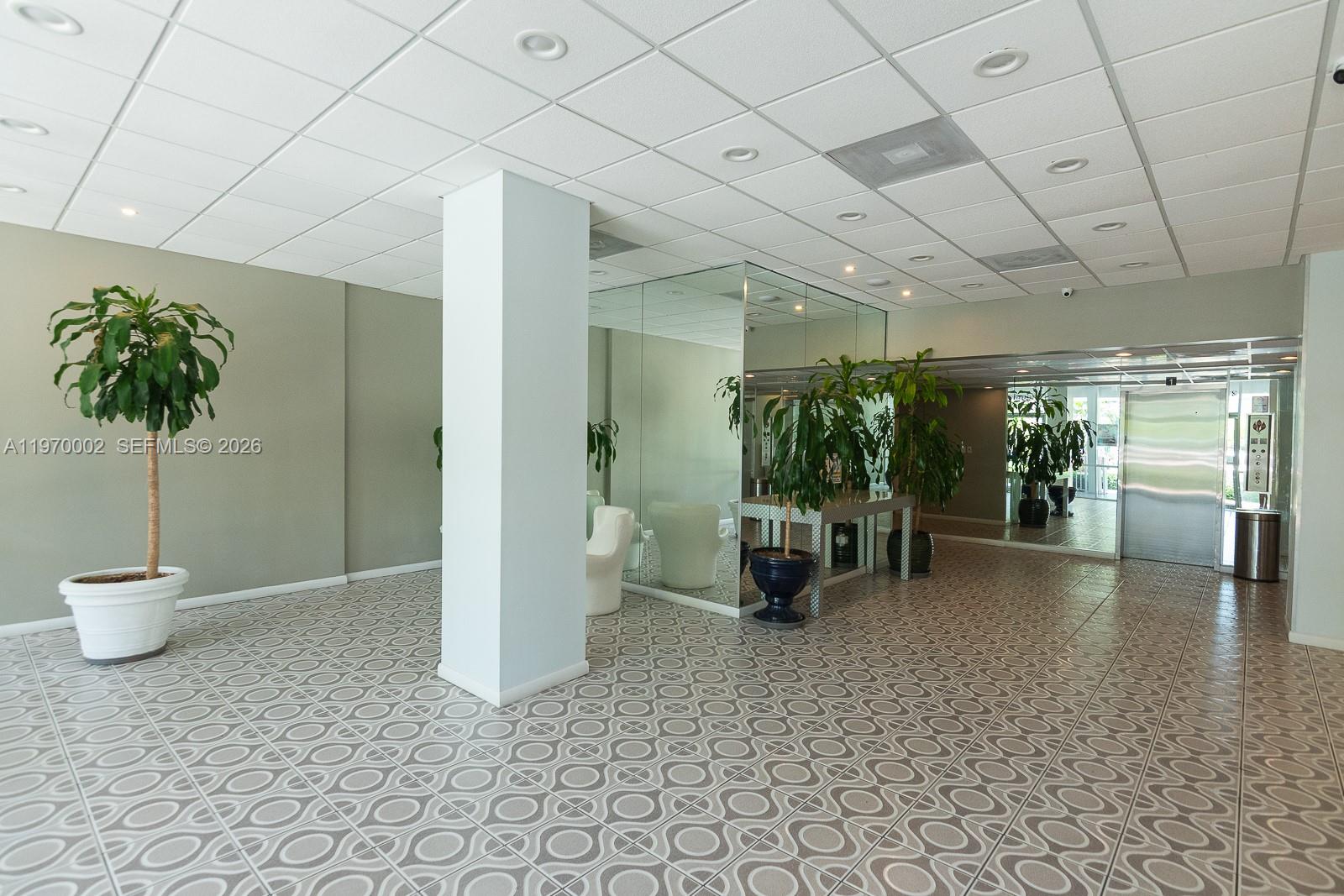 ADMIRAL TOWERS CONDO - Residential