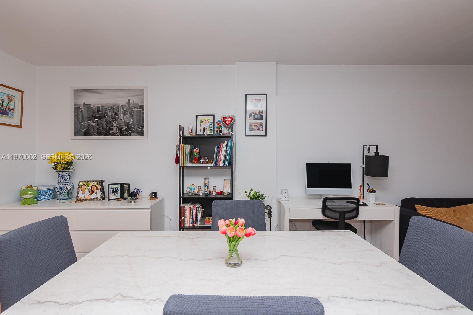 ADMIRAL TOWERS CONDO - Residential