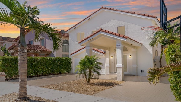 15482 SW 137TH PL, MIAMI, FL 33177 - Image 69e8334bcd83cd71952c5ff3eded90b1/2937281160