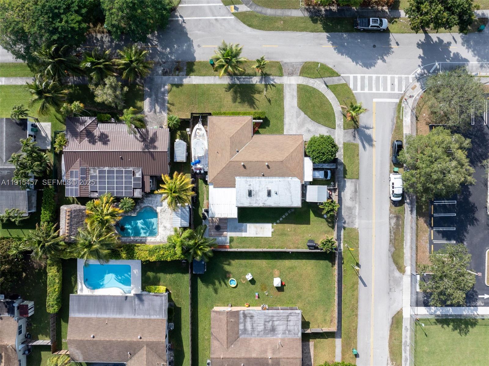 KENDALE SEC 1 - Residential