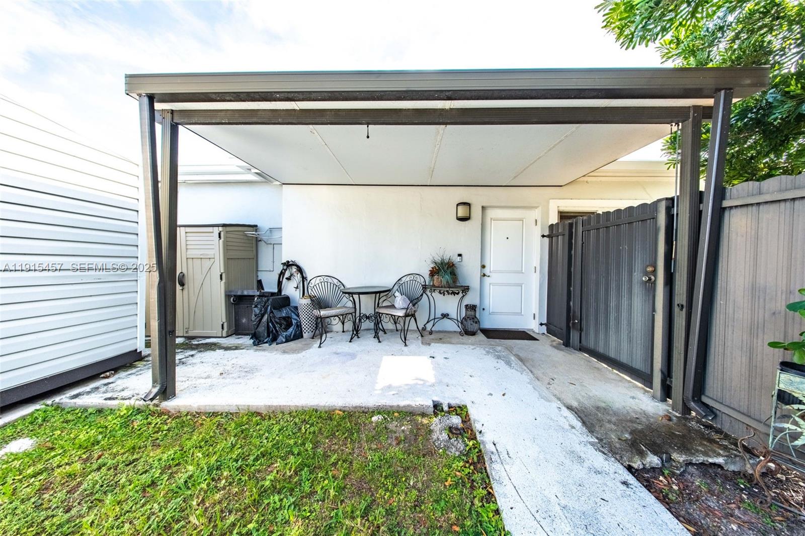 KENDALE SEC 1 - Residential