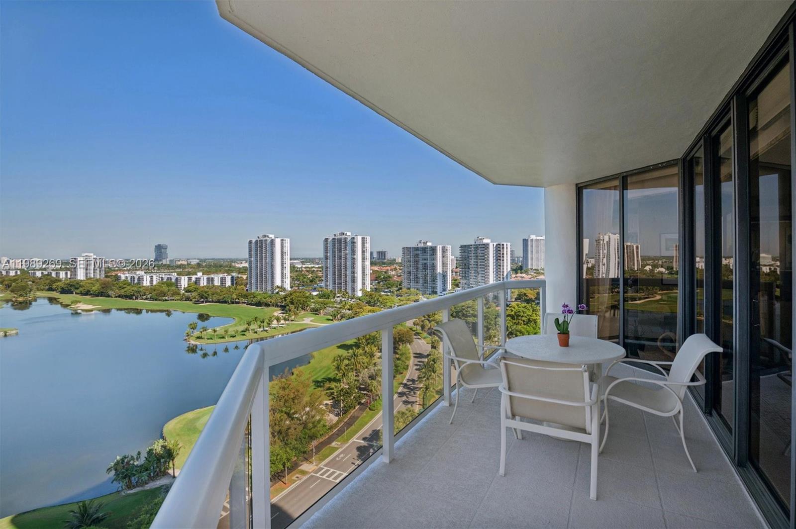 THE LANDMARK CONDO - Residential