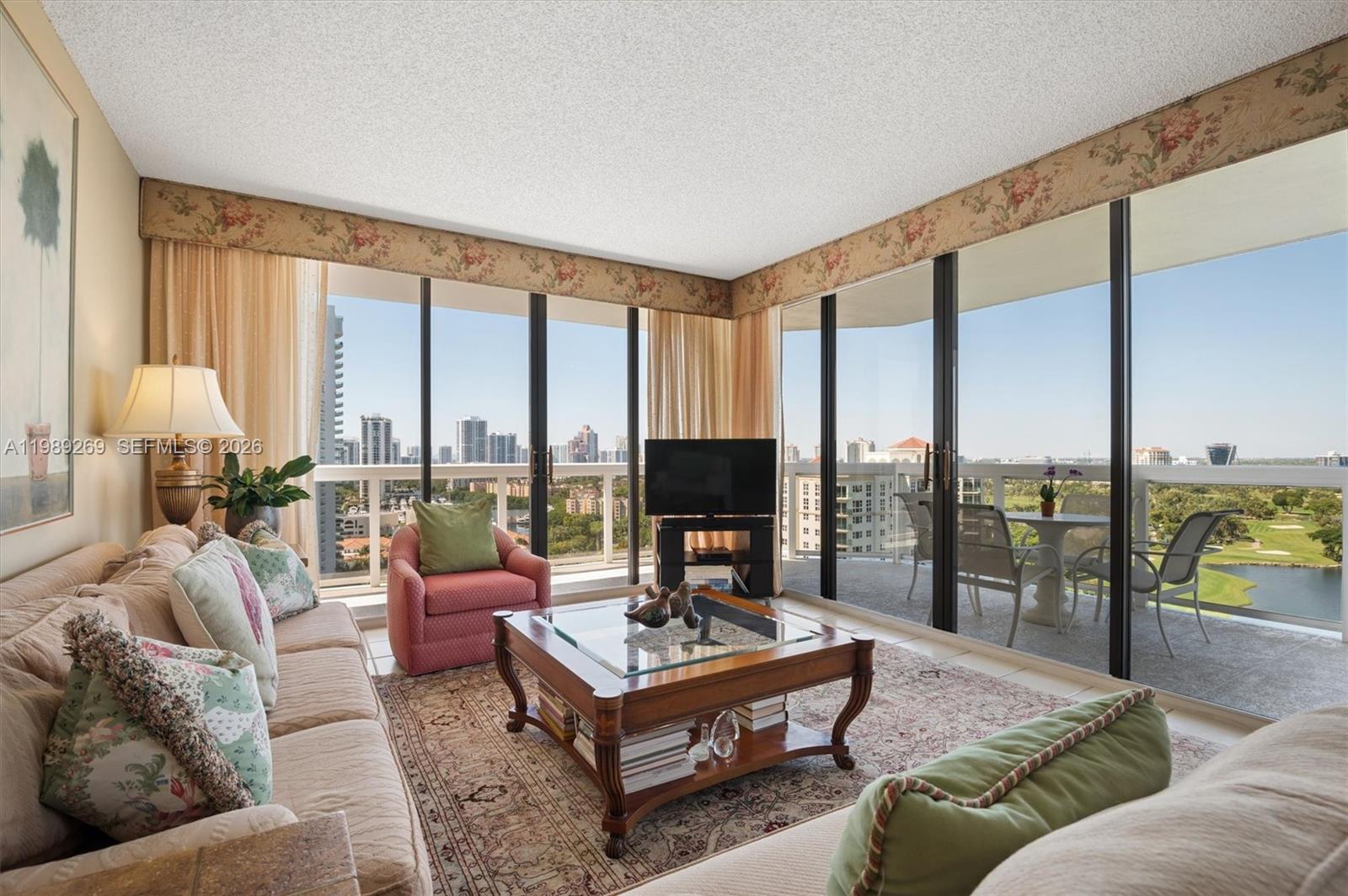 THE LANDMARK CONDO - Residential