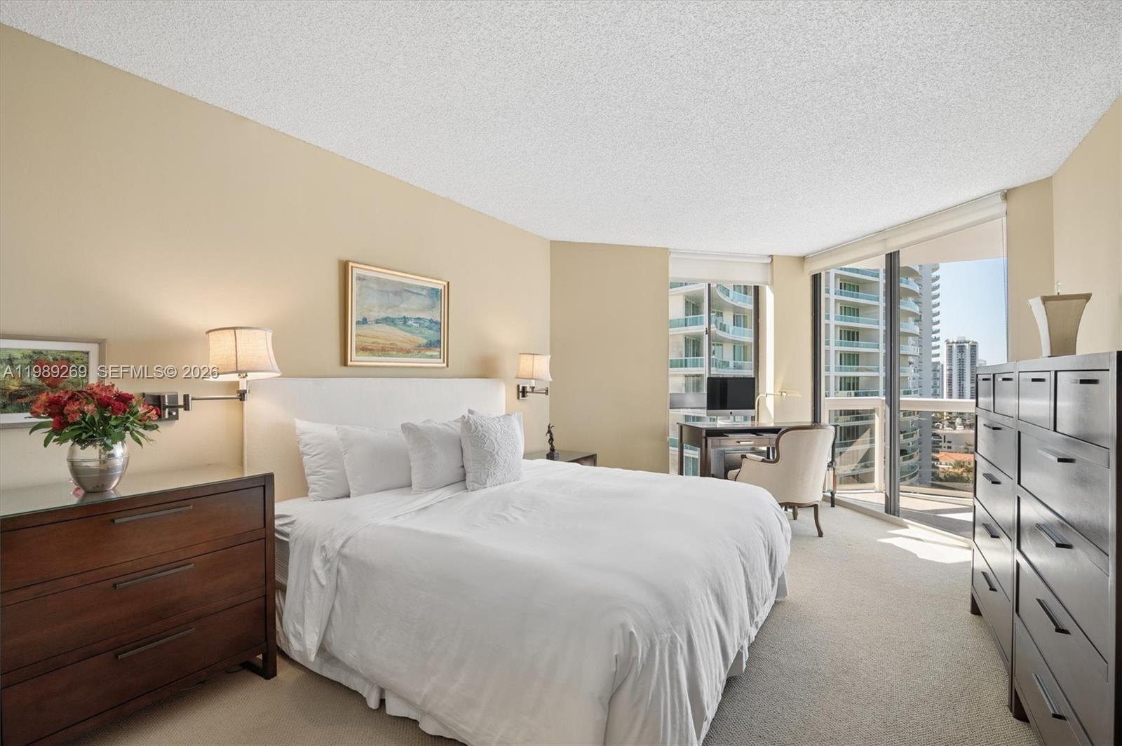 THE LANDMARK CONDO - Residential