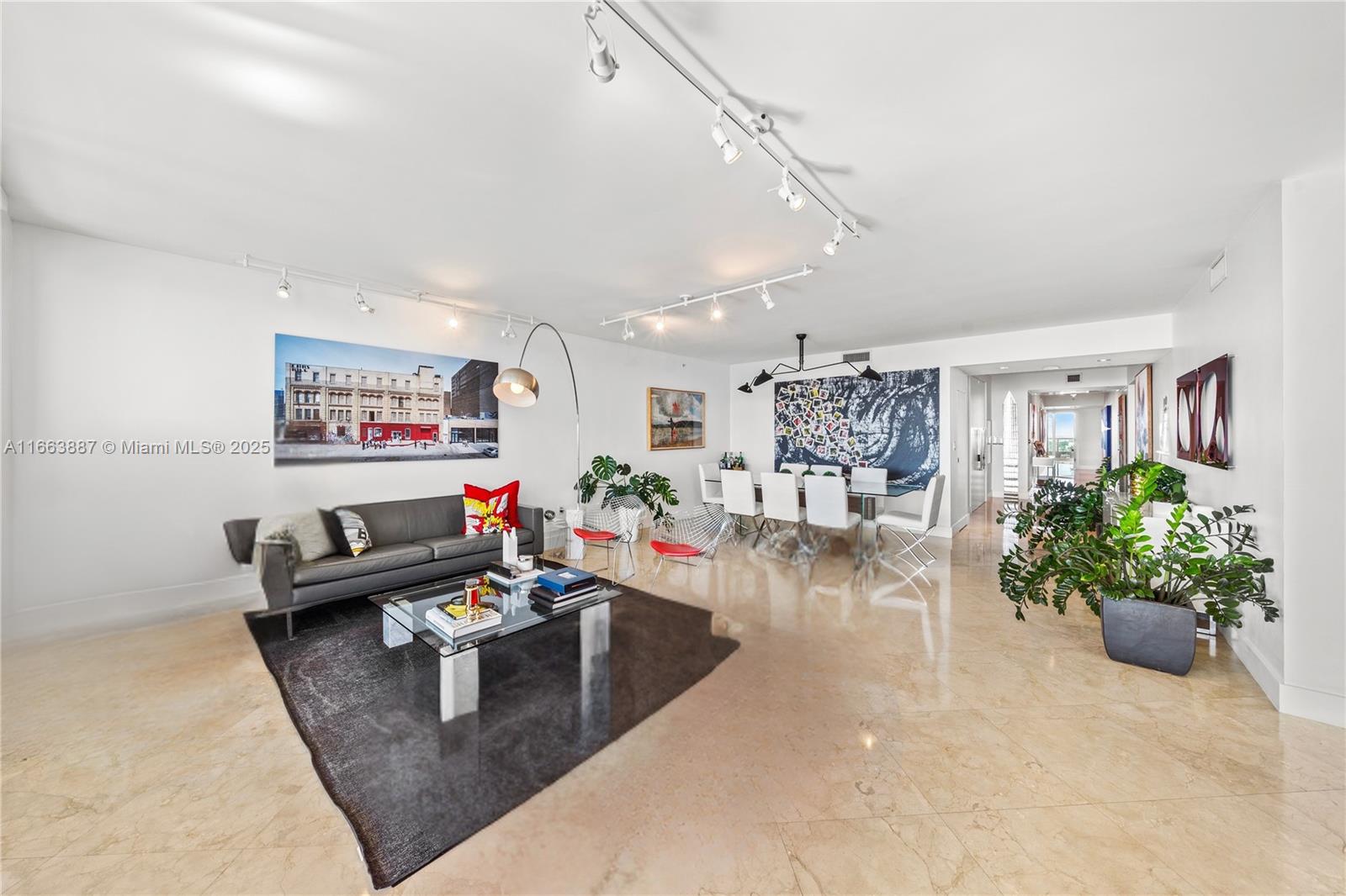 THE PENINSULA CONDO - Residential