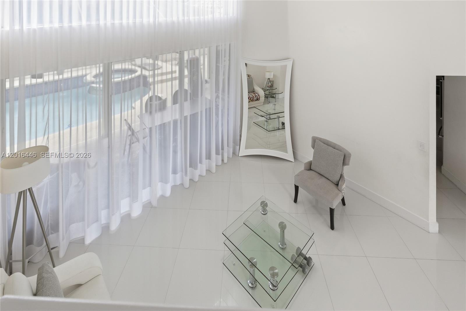 WEST BOCA LAKE - Residential