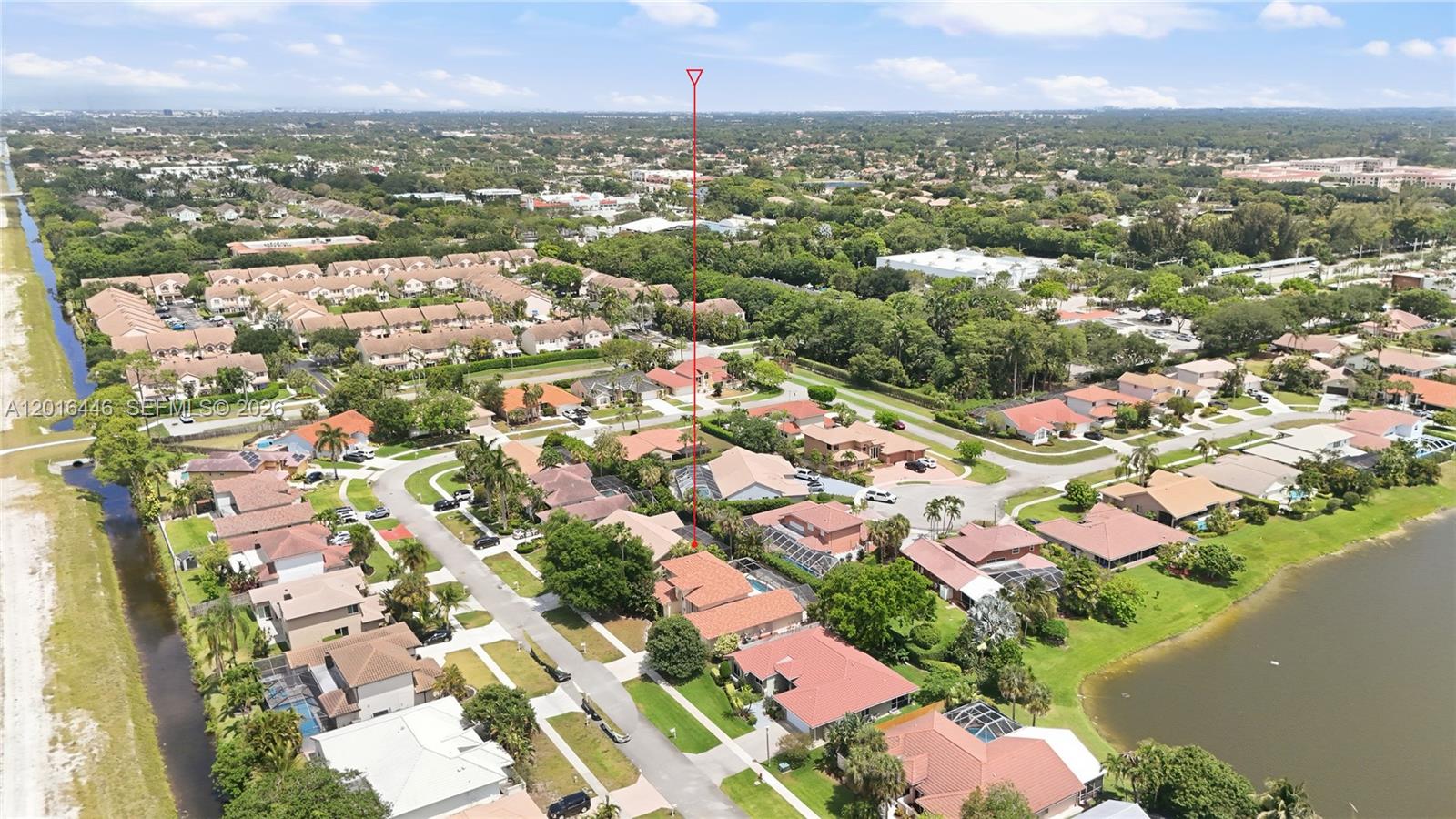WEST BOCA LAKE - Residential