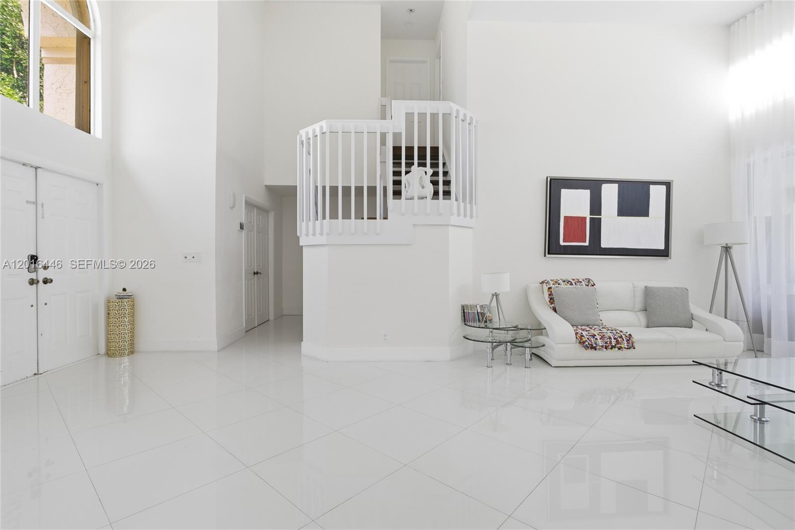 WEST BOCA LAKE - Residential