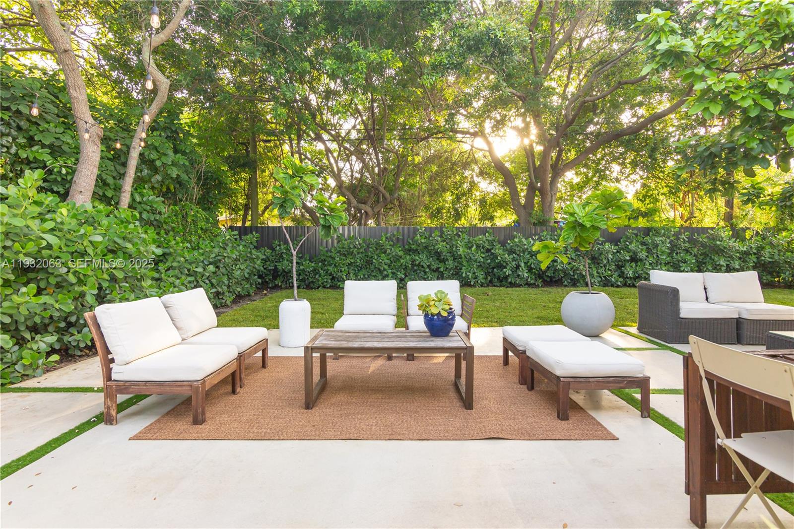 ARCHWOOD AMD PLAT - Residential