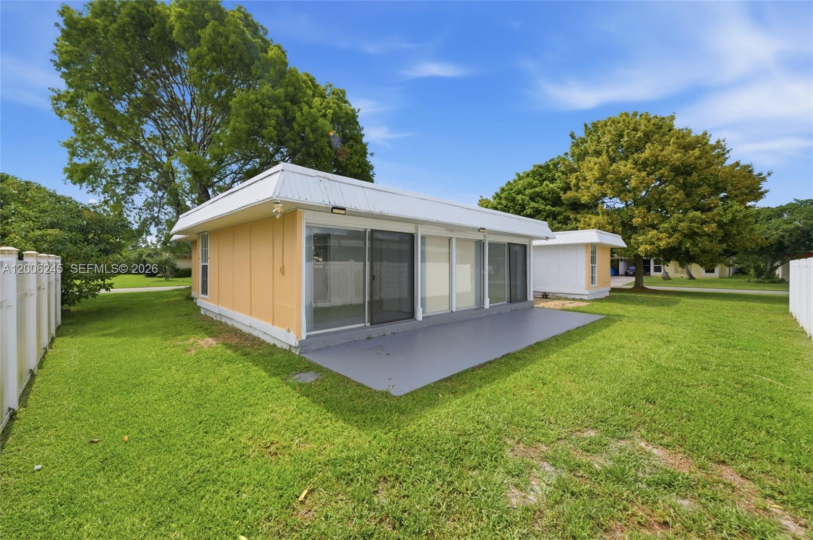 MAINLANDS OF TAMARAC LAKE - Residential