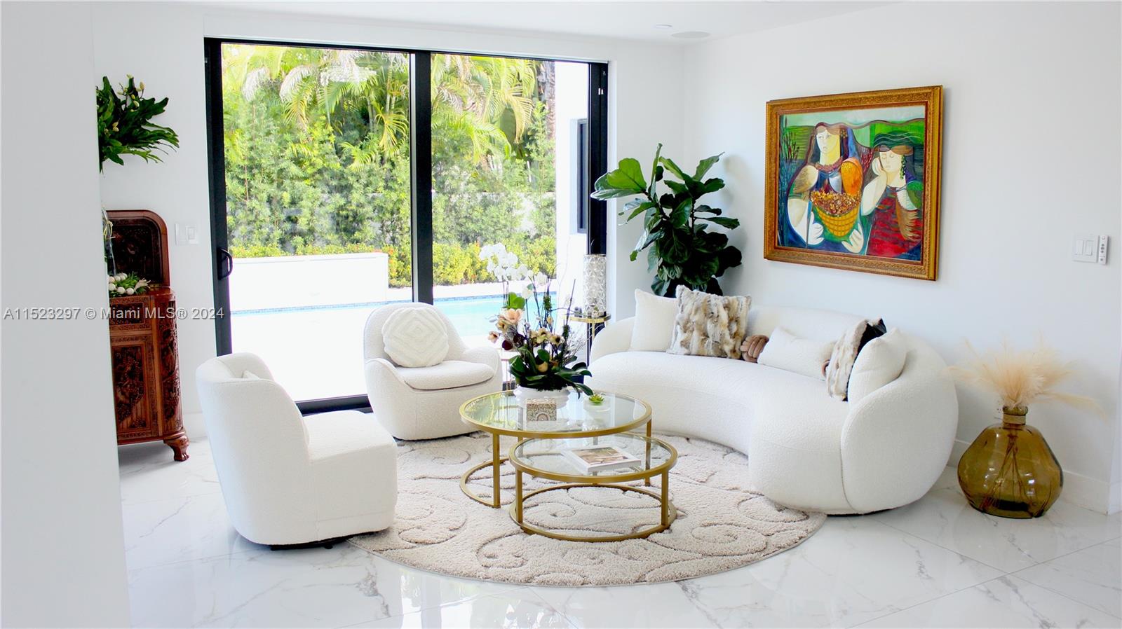 DORAL ESTATES - Residential