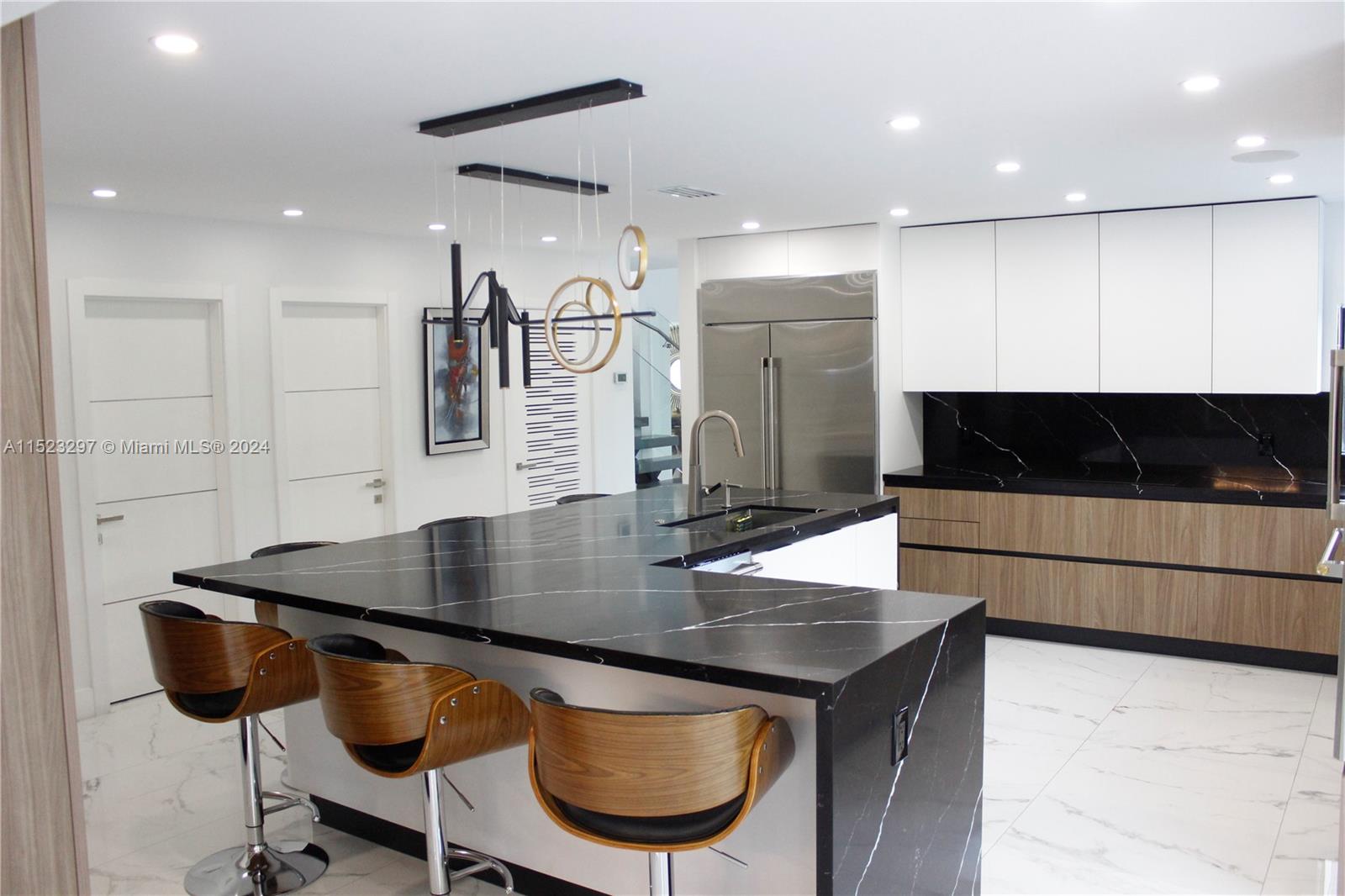 DORAL ESTATES - Residential