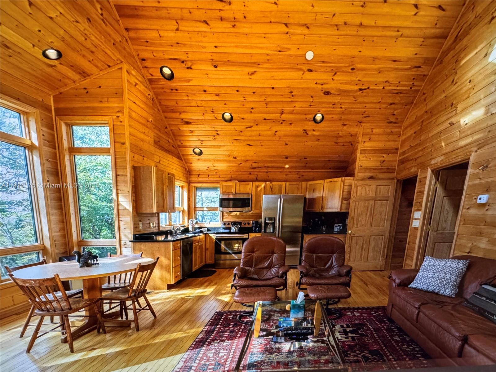 The Summit - Residential