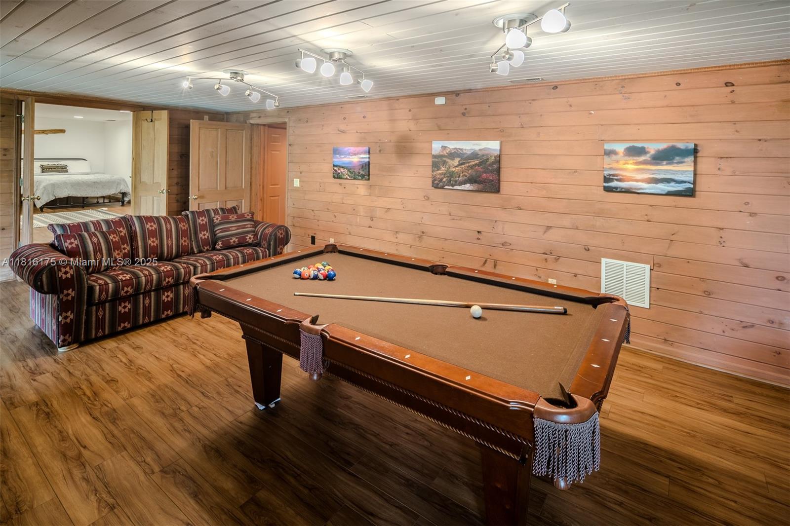 The Summit - Residential