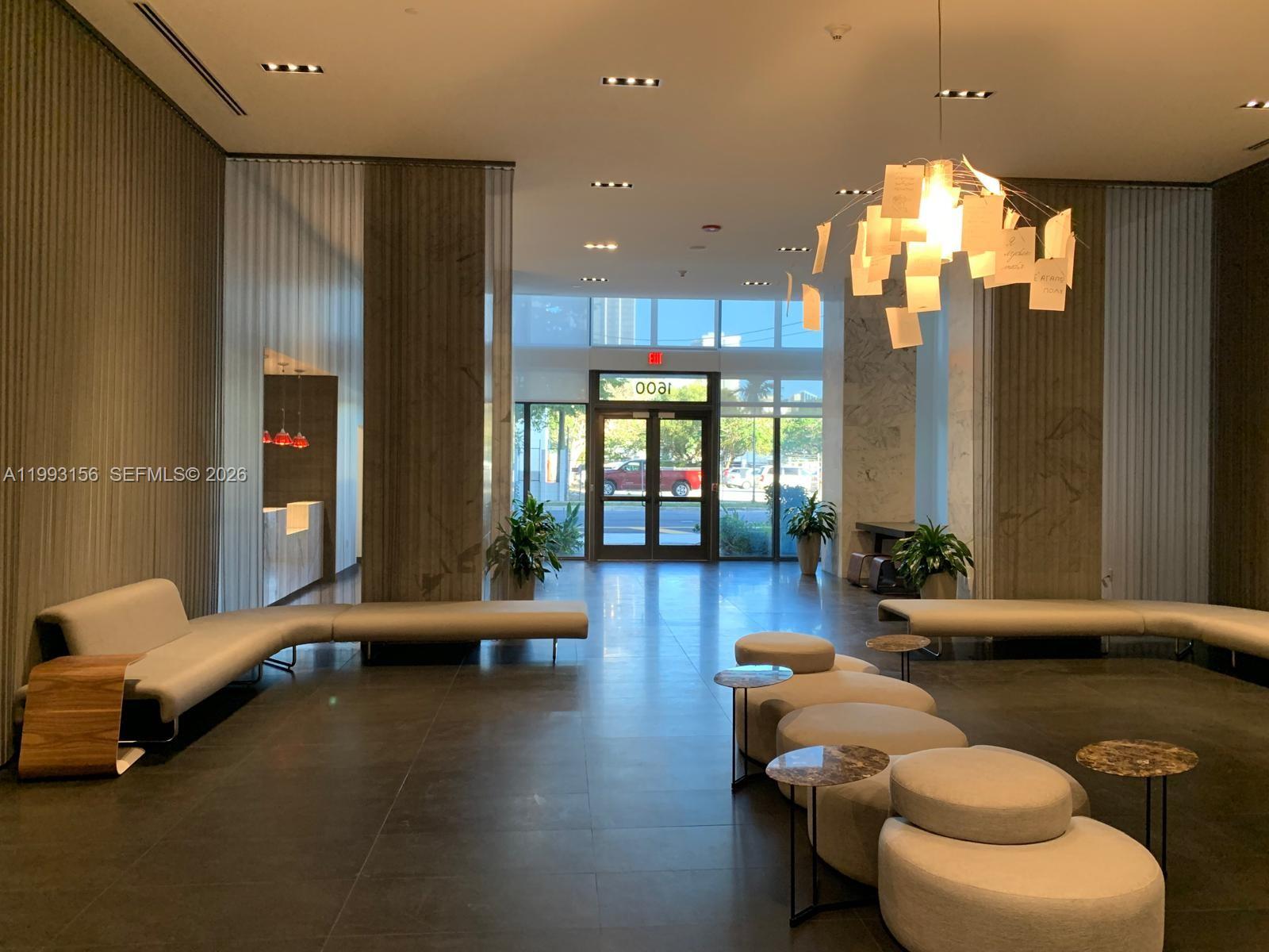 CANVAS CONDO - Residential