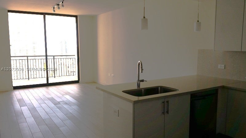 999 SW 1st Ave 2510