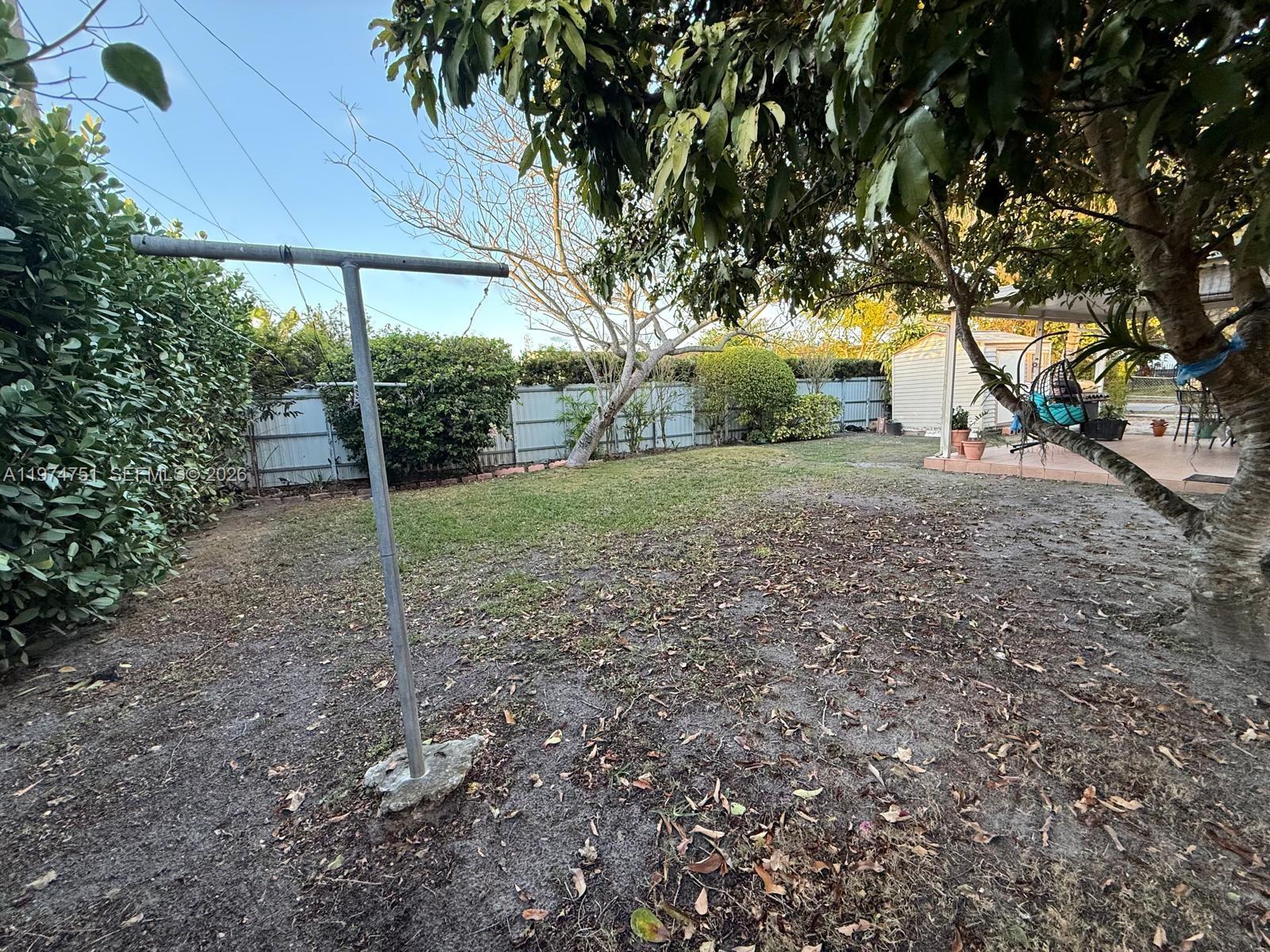 RICH HEIGHTS - Residential