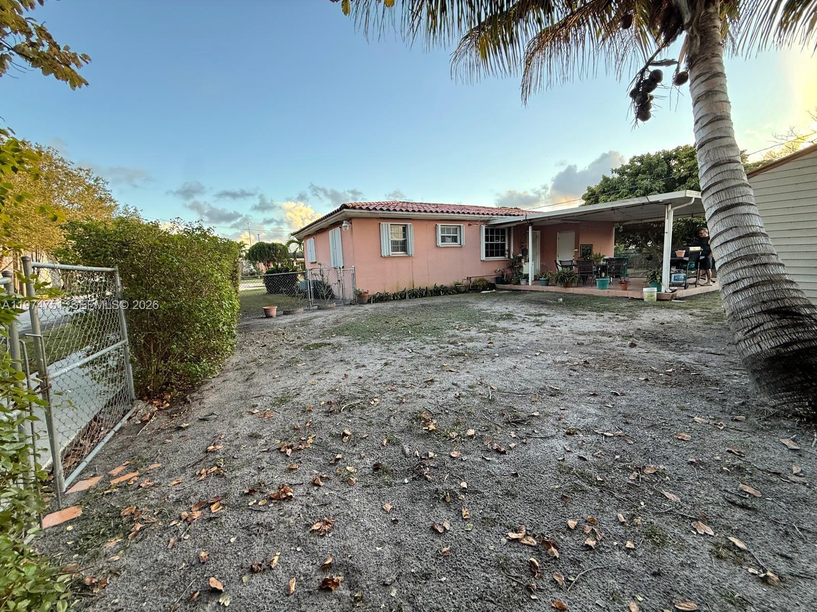 RICH HEIGHTS - Residential