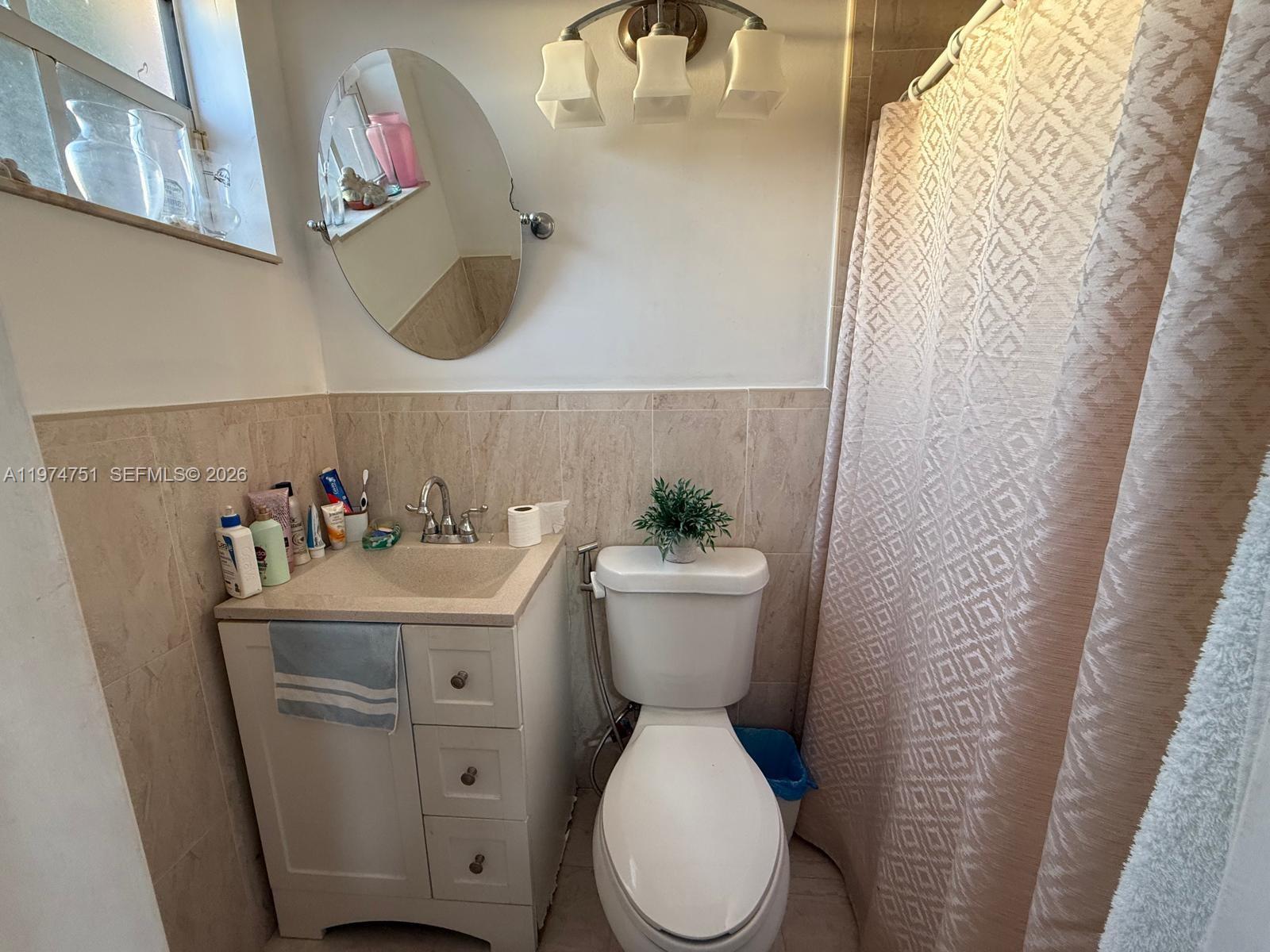 RICH HEIGHTS - Residential