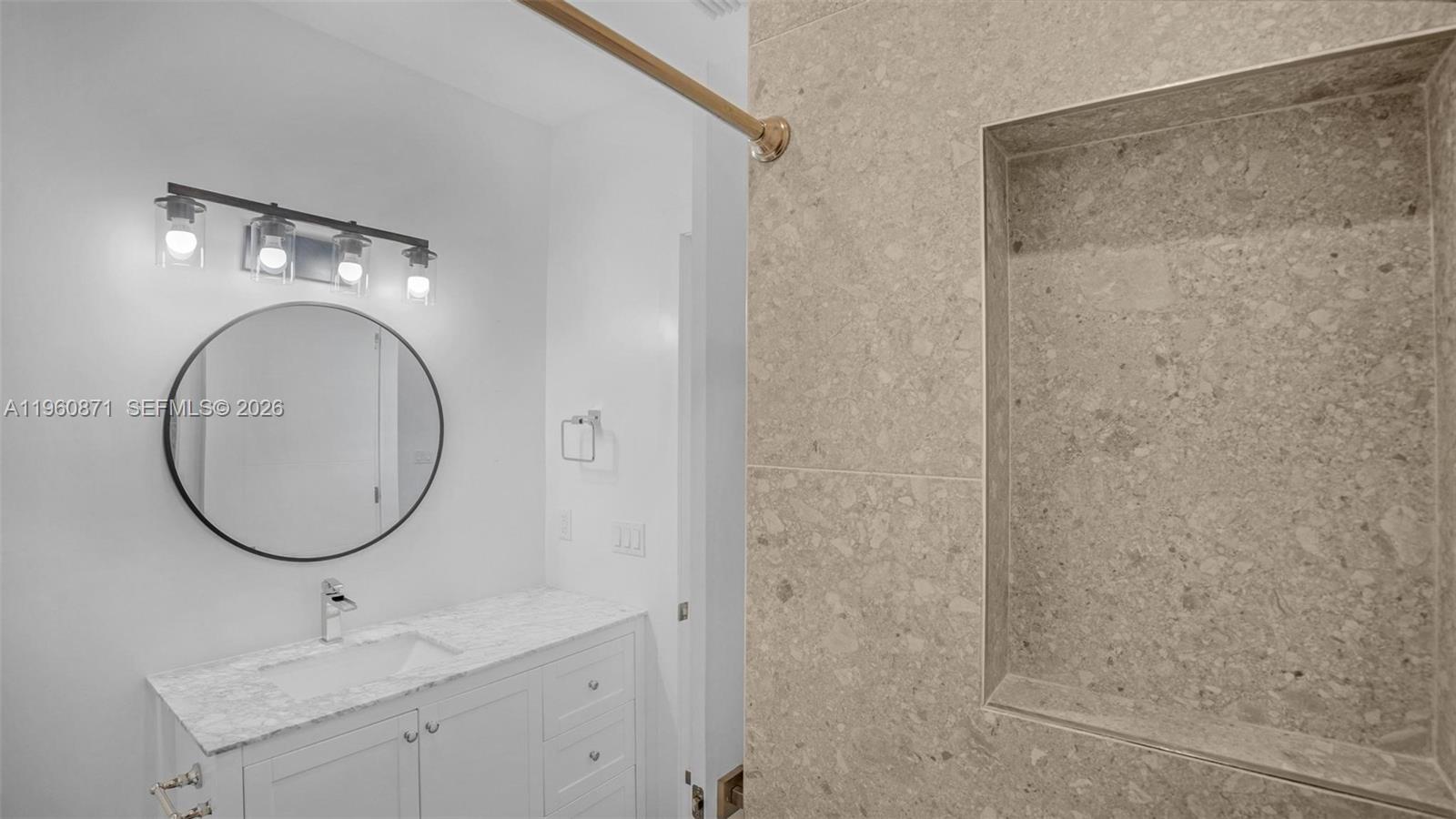 CROSS KEY WATERWAYS EST S - Residential