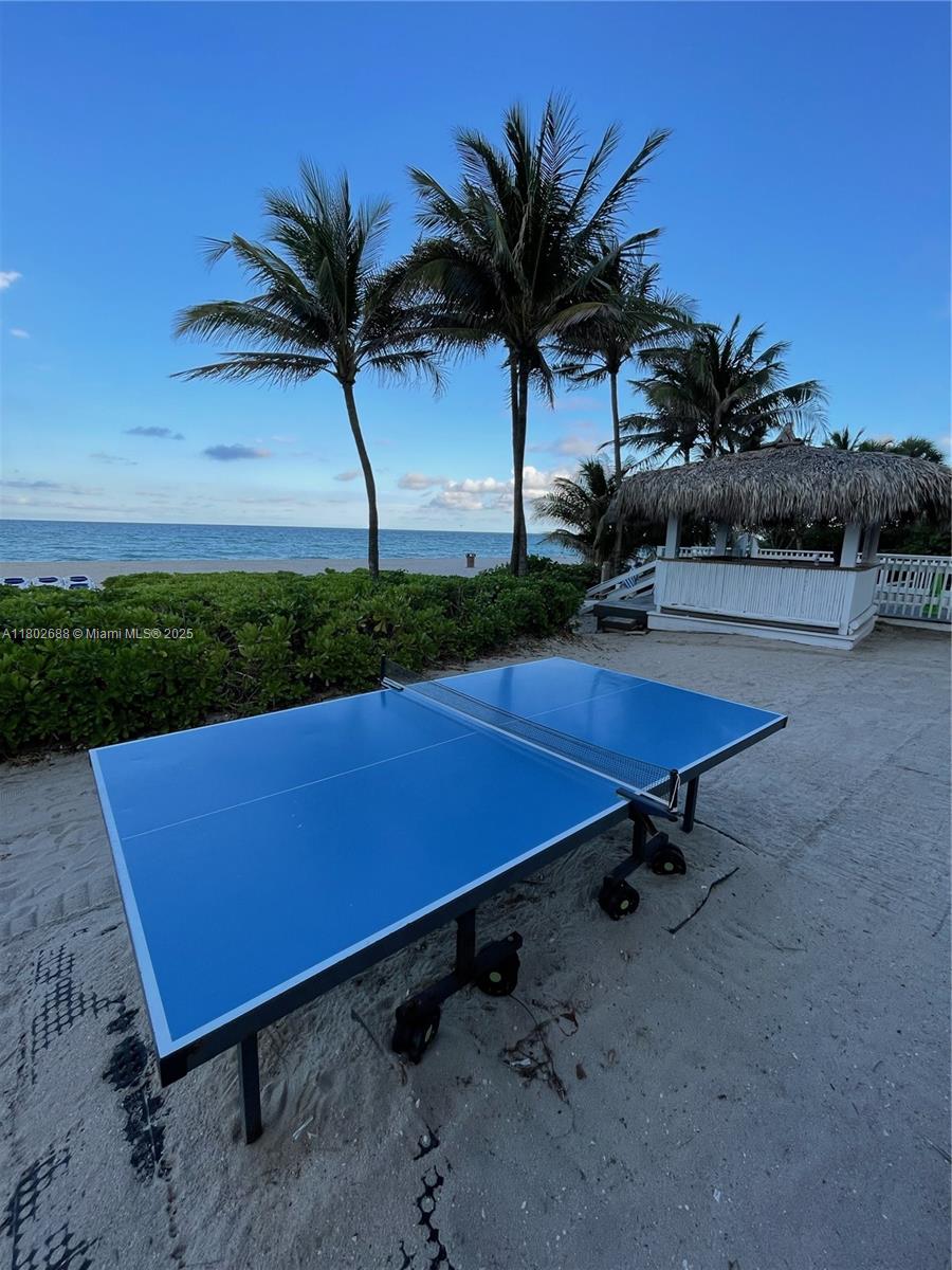 OCEAN POINT BEACH CLUB CO - Residential Lease