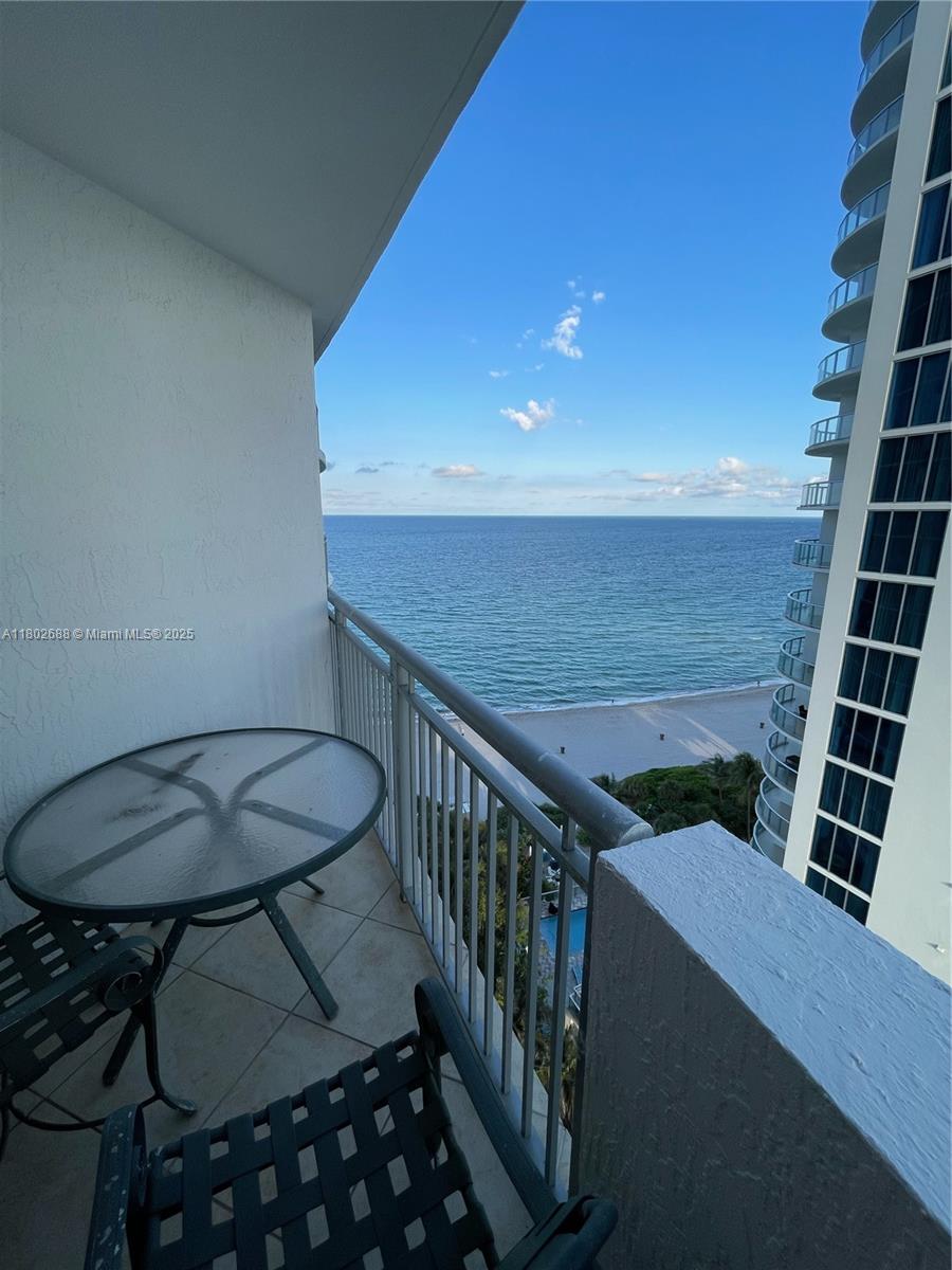 OCEAN POINT BEACH CLUB CO - Residential Lease