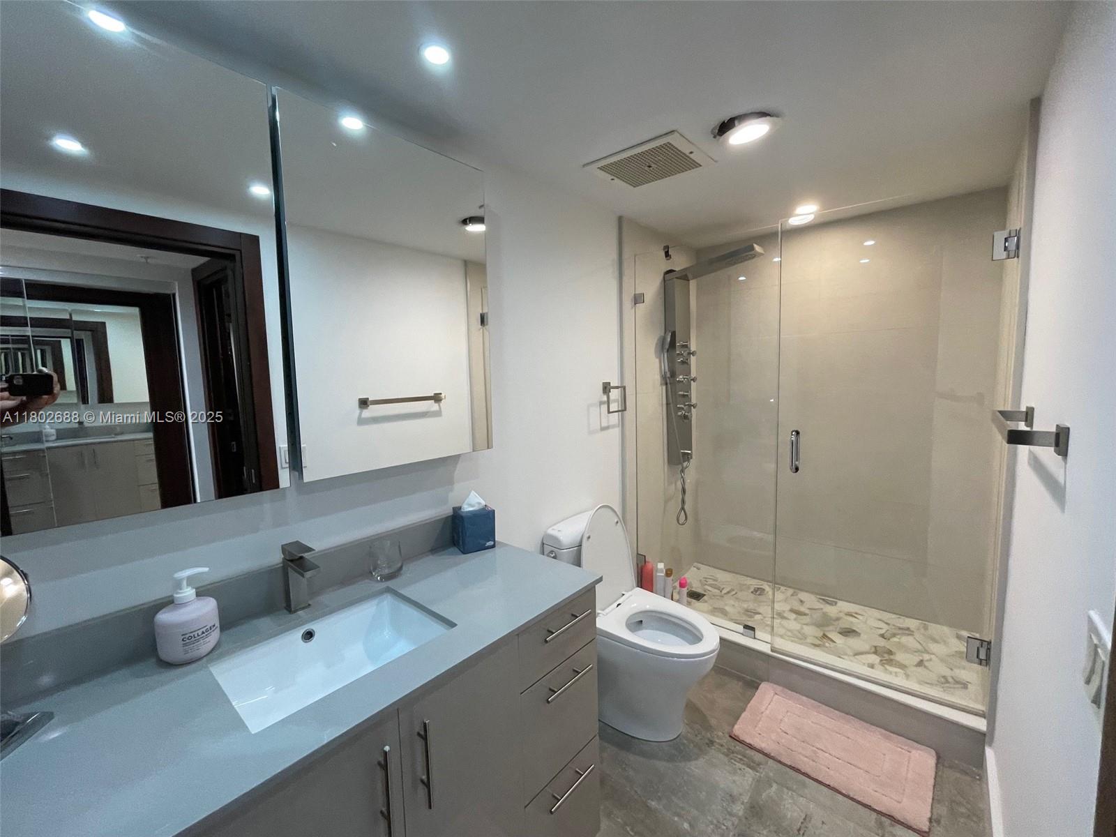 OCEAN POINT BEACH CLUB CO - Residential Lease