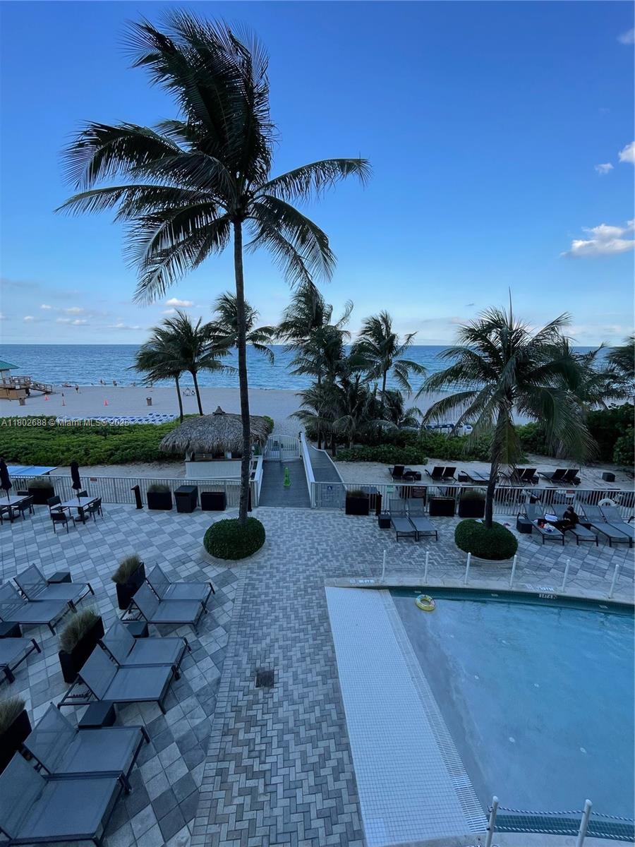 OCEAN POINT BEACH CLUB CO - Residential Lease