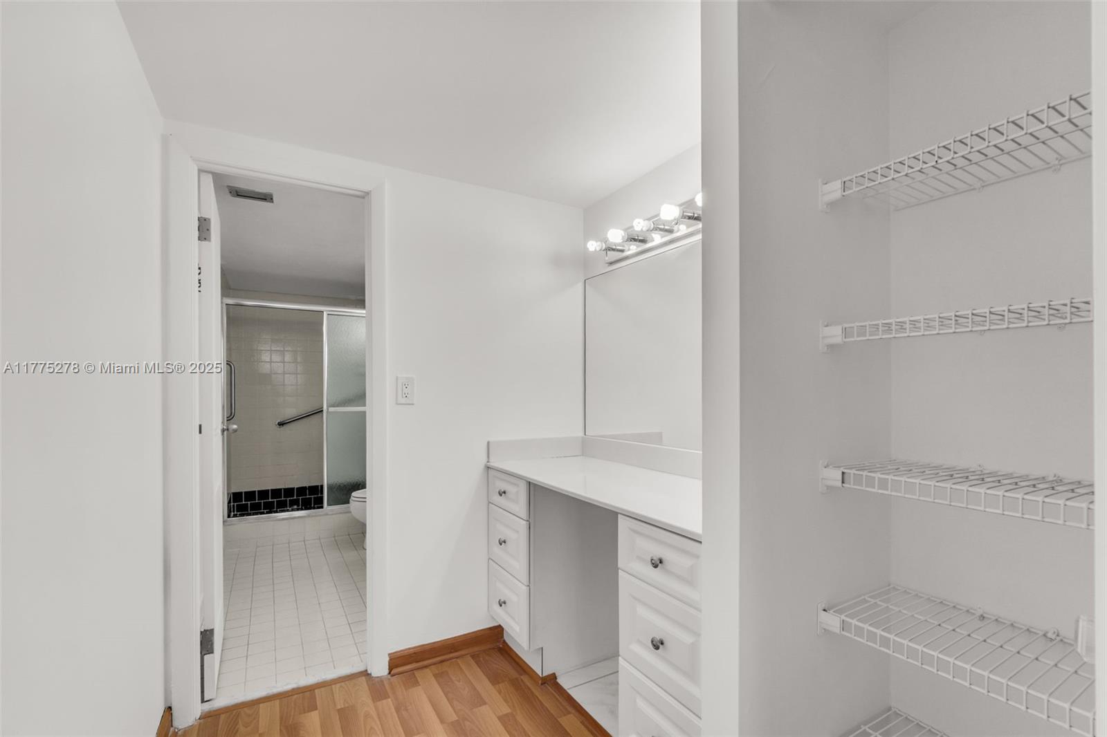 OLYMPUS CONDO PHASE - Residential