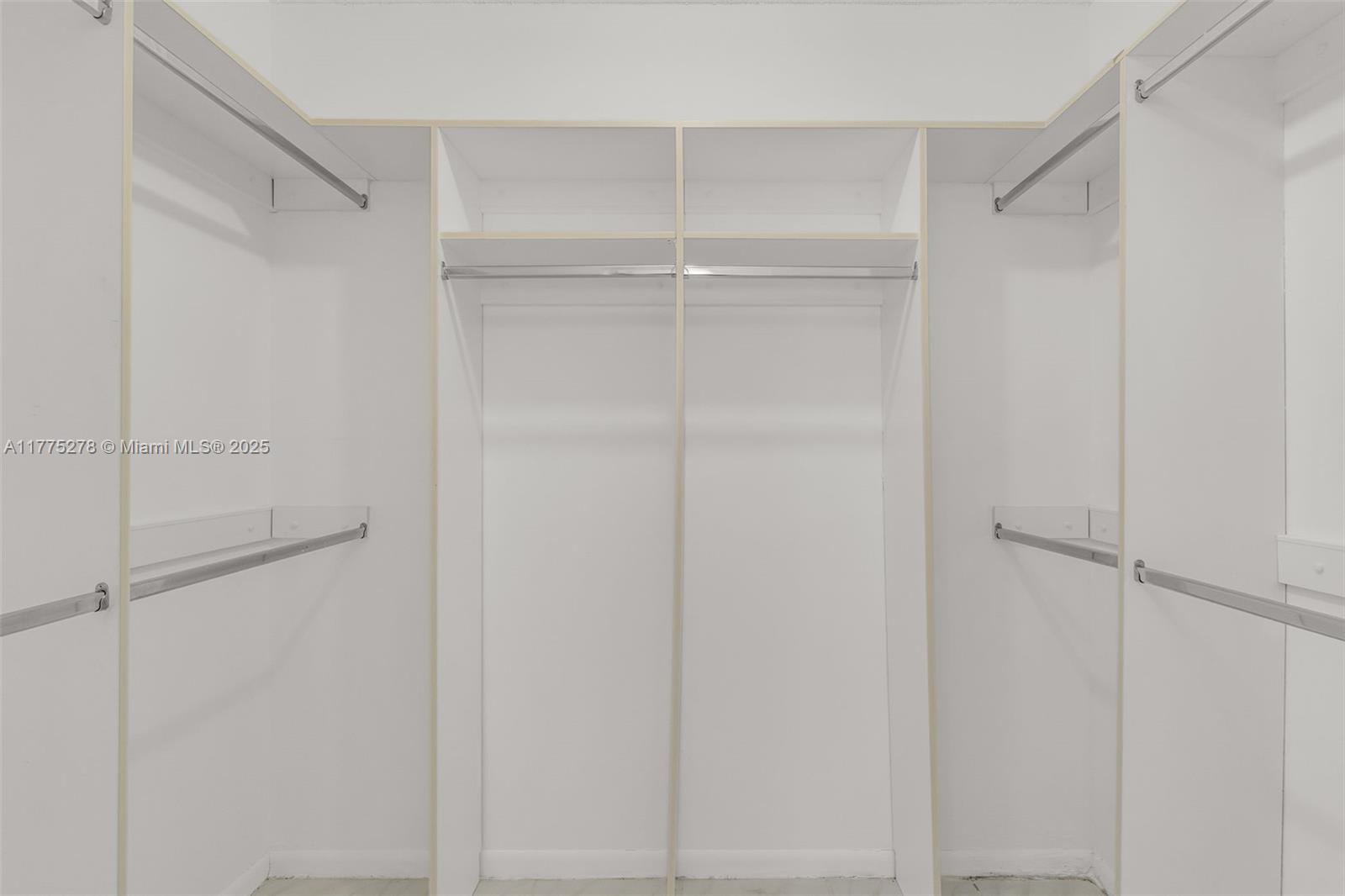 OLYMPUS CONDO PHASE - Residential