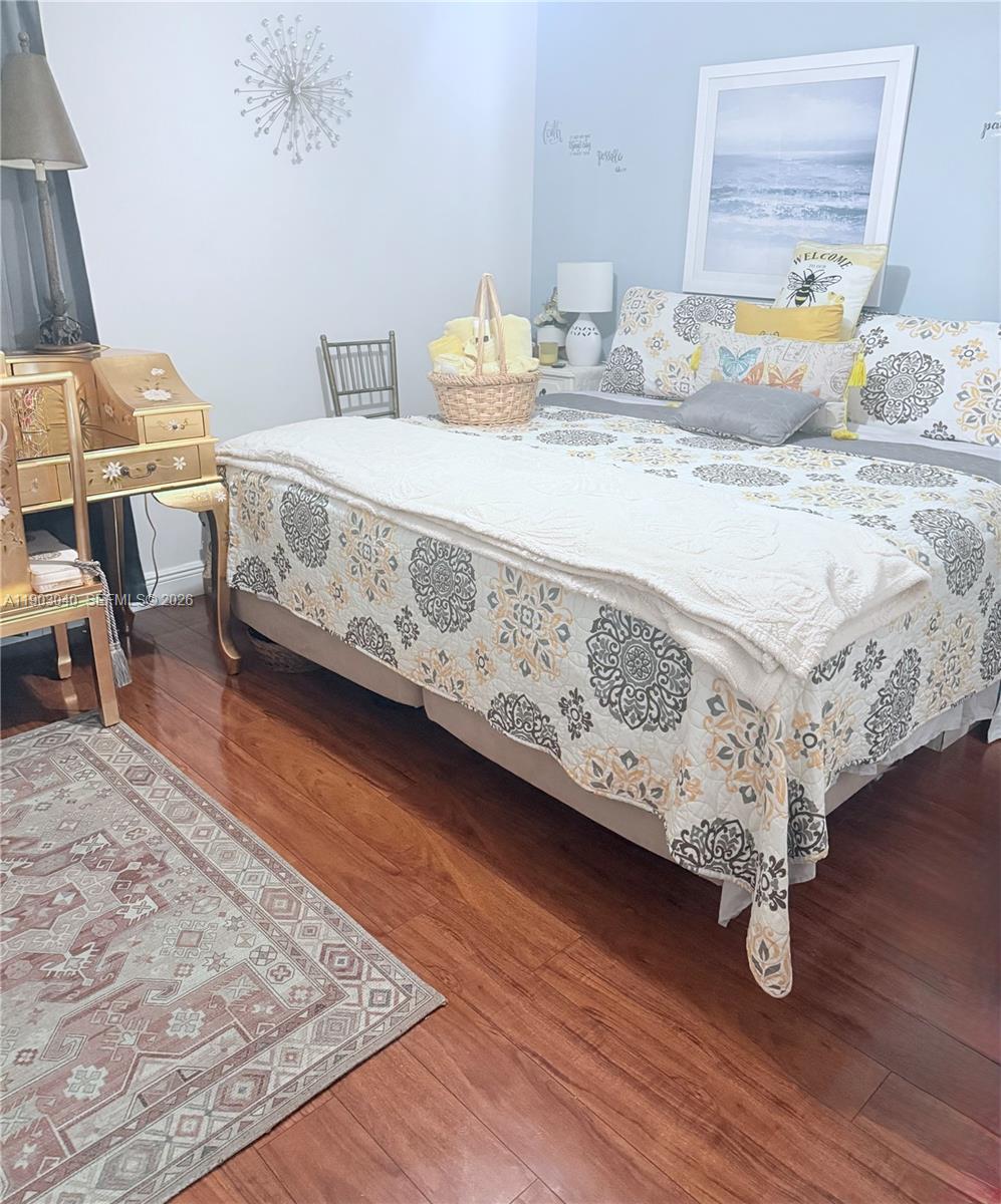 CAMBRIDGE AT CENTURY VILL - Residential