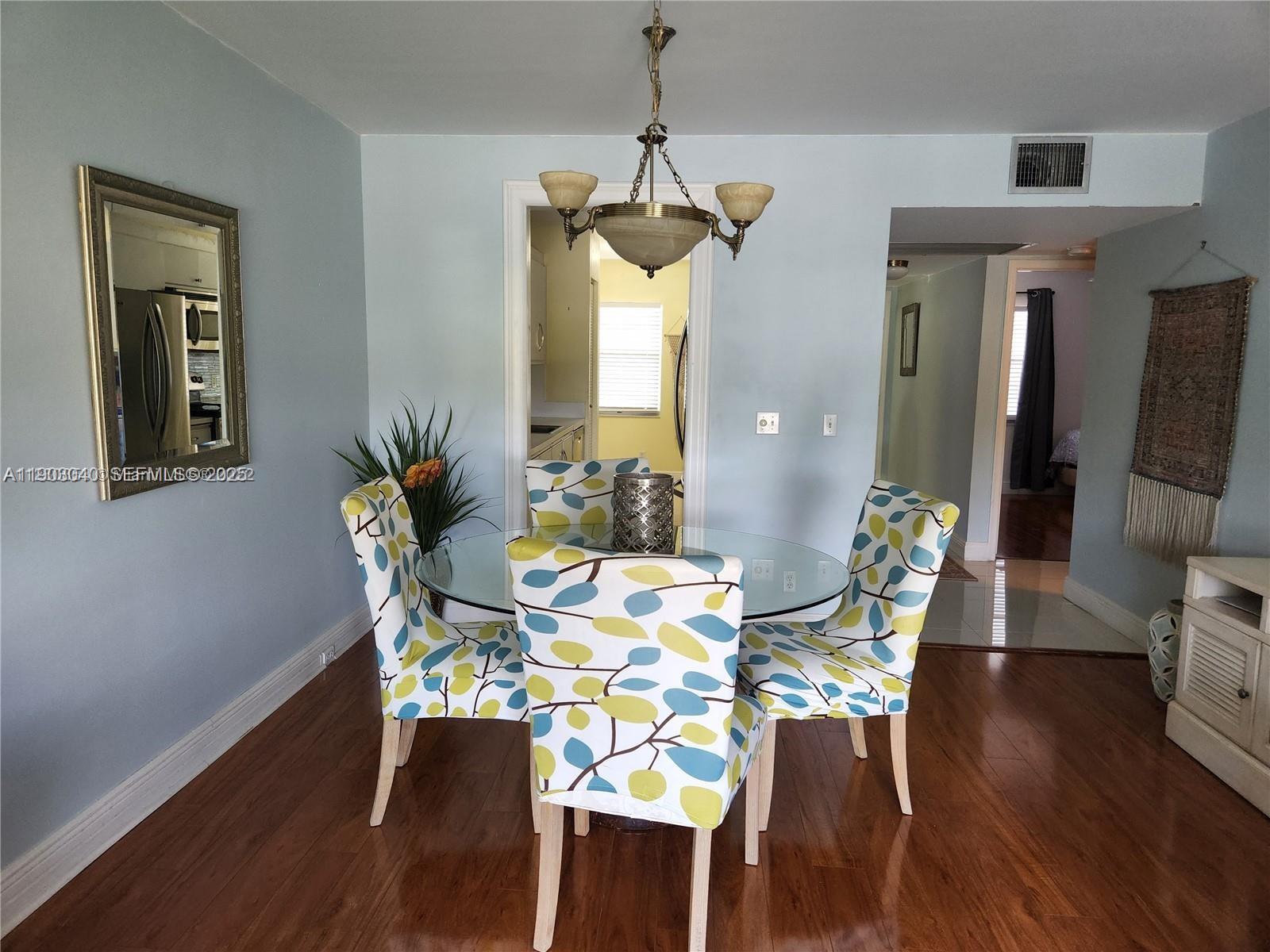 CAMBRIDGE AT CENTURY VILL - Residential